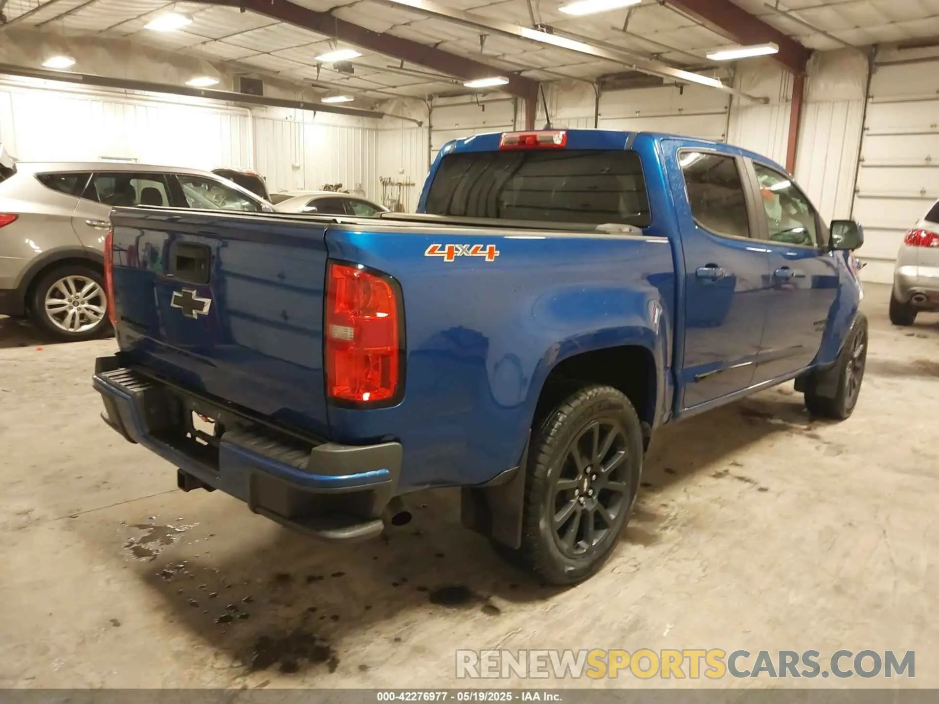 4 Photograph of a damaged car 1GCGTCEN1K1331646 CHEVROLET COLORADO 2019