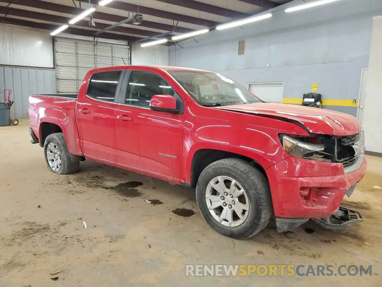 4 Photograph of a damaged car 1GCGTCEN5K1101639 CHEVROLET COLORADO 2019