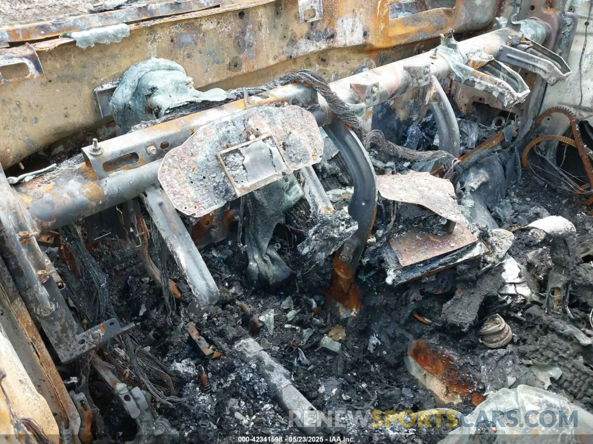 11 Photograph of a damaged car 1GCGTCEN5K1280135 CHEVROLET COLORADO 2019