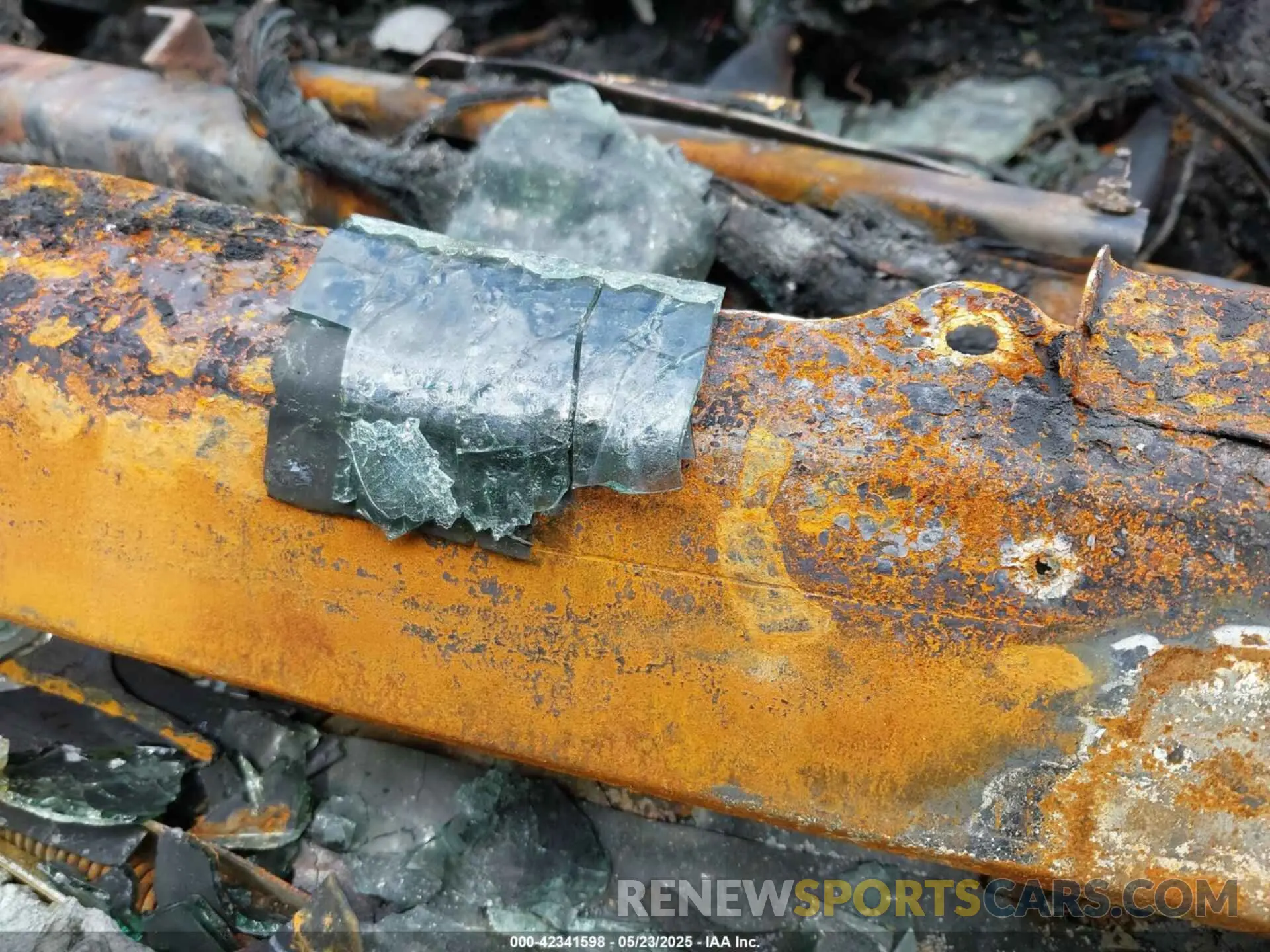 9 Photograph of a damaged car 1GCGTCEN5K1280135 CHEVROLET COLORADO 2019