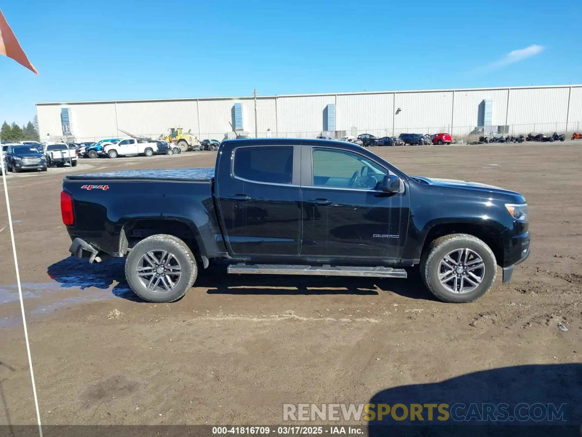 13 Photograph of a damaged car 1GCGTCEN8K1206580 CHEVROLET COLORADO 2019