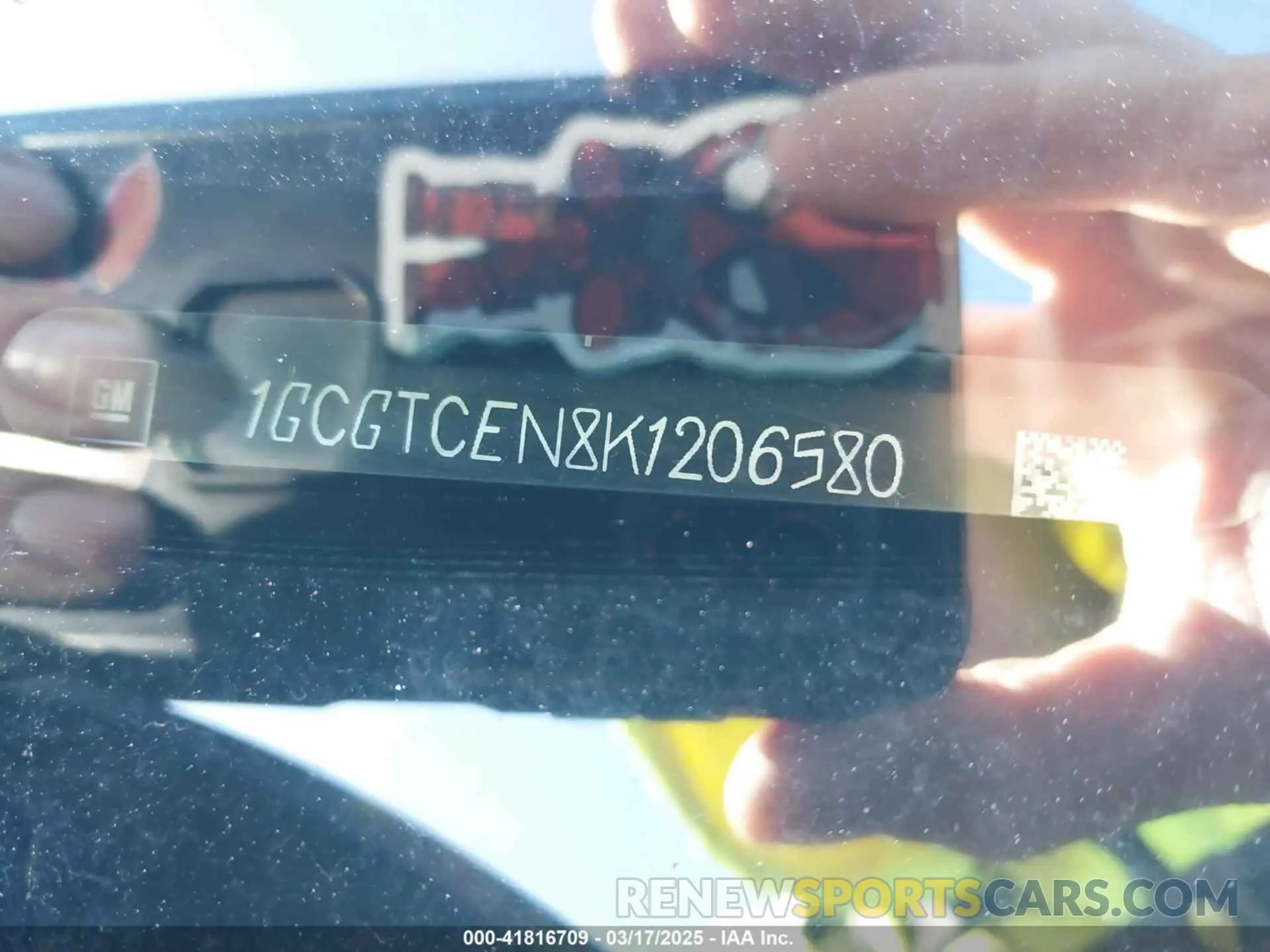 9 Photograph of a damaged car 1GCGTCEN8K1206580 CHEVROLET COLORADO 2019