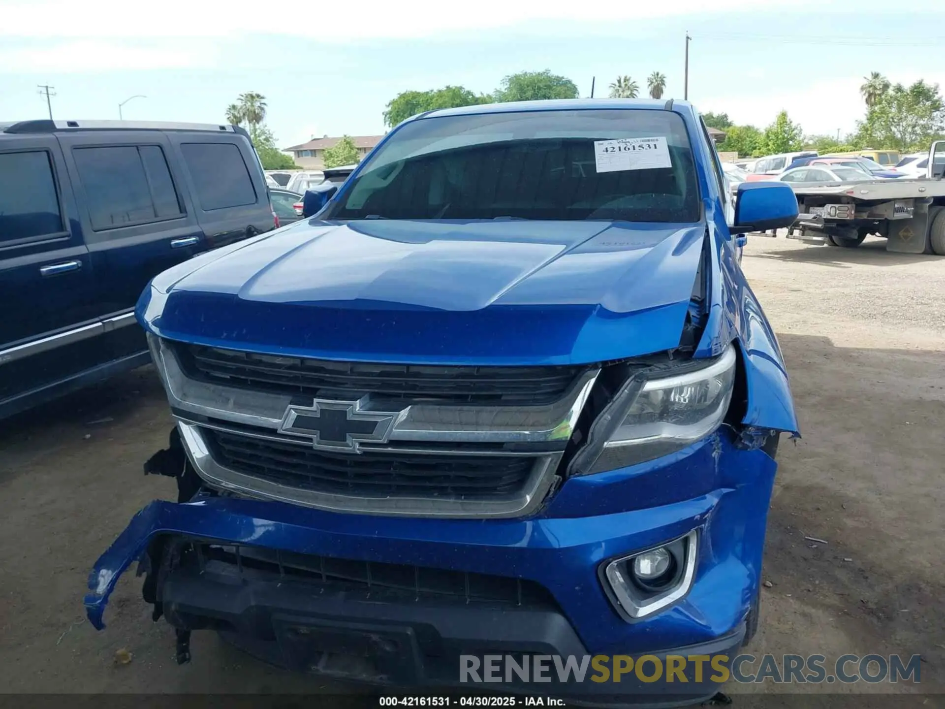 12 Photograph of a damaged car 1GCGTCENXK1200876 CHEVROLET COLORADO 2019