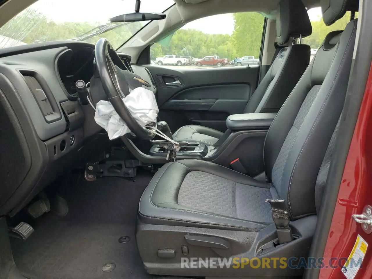 7 Photograph of a damaged car 1GCGTDEN7K1125382 CHEVROLET COLORADO 2019