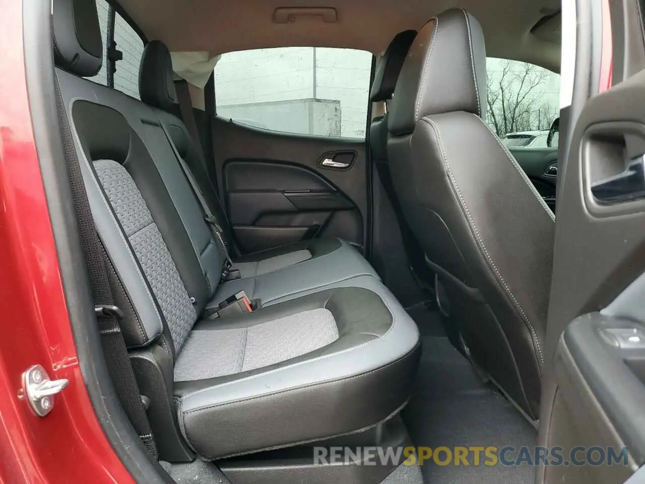 10 Фотография поврежденного автомобиля 1GCGTDENXK1203024 CHEVROLET COLORADO 2019