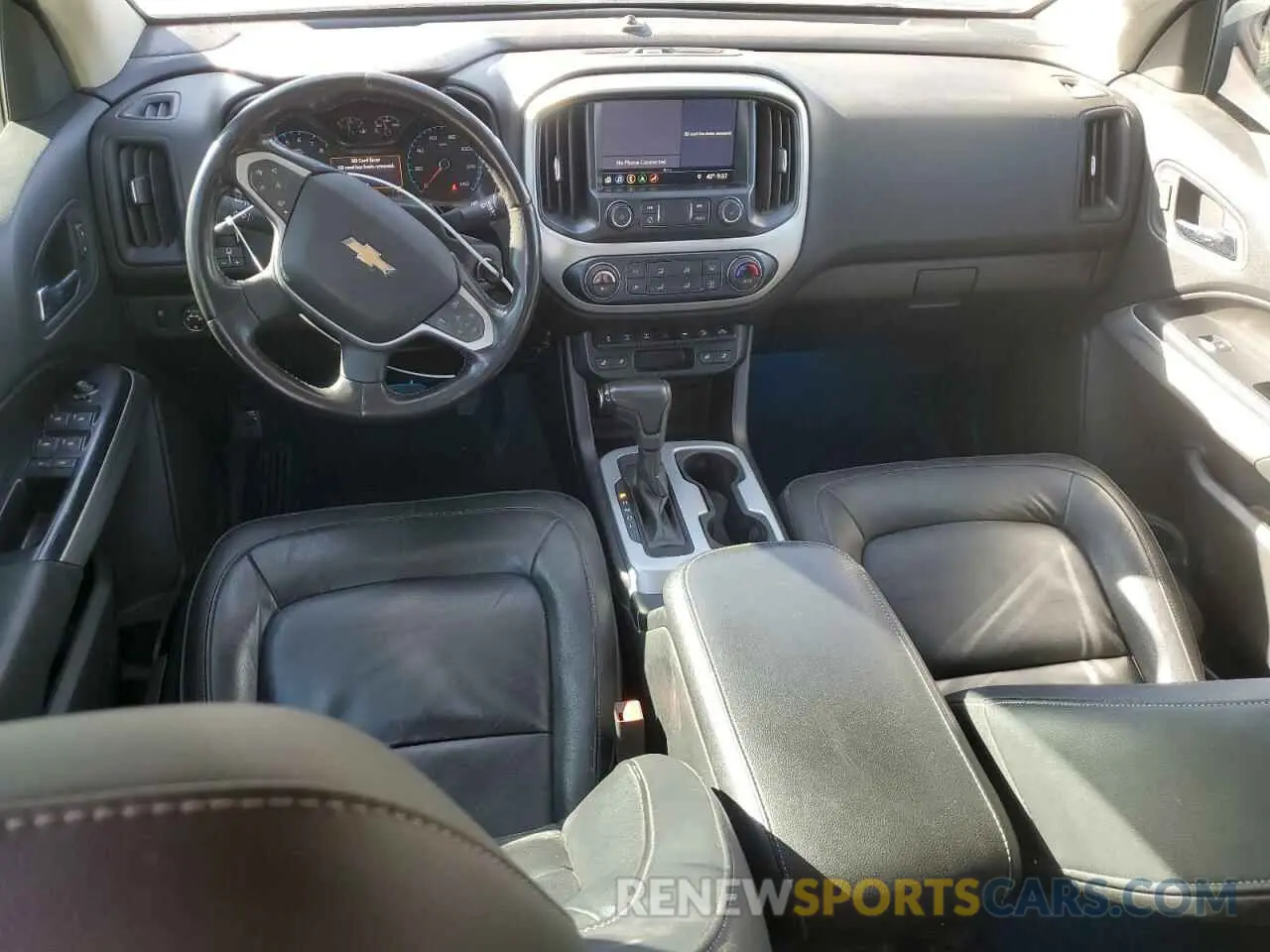8 Photograph of a damaged car 1GCGTEEN3K1129211 CHEVROLET COLORADO 2019