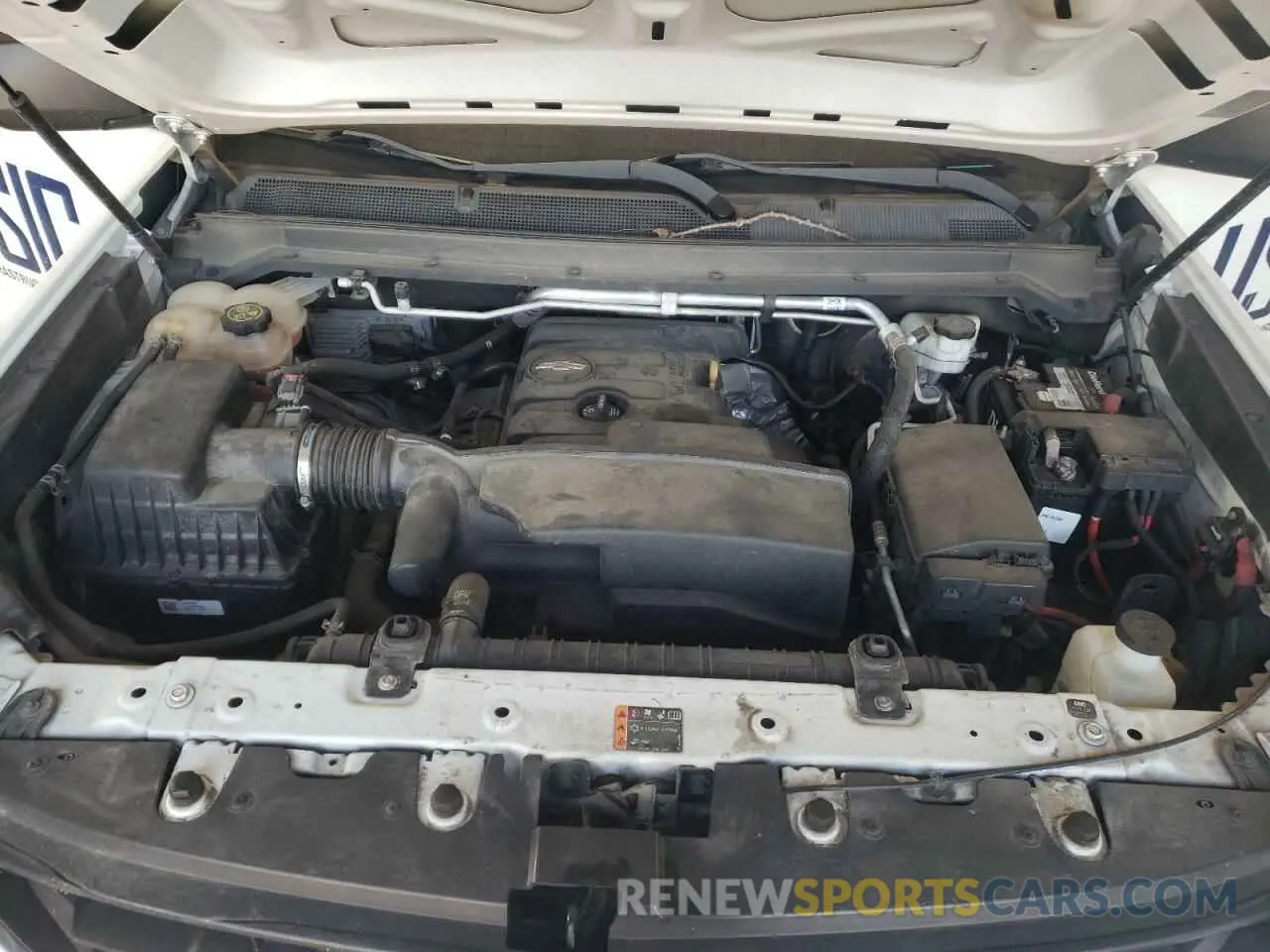11 Photograph of a damaged car 1GCHSBEA1K1199891 CHEVROLET COLORADO 2019