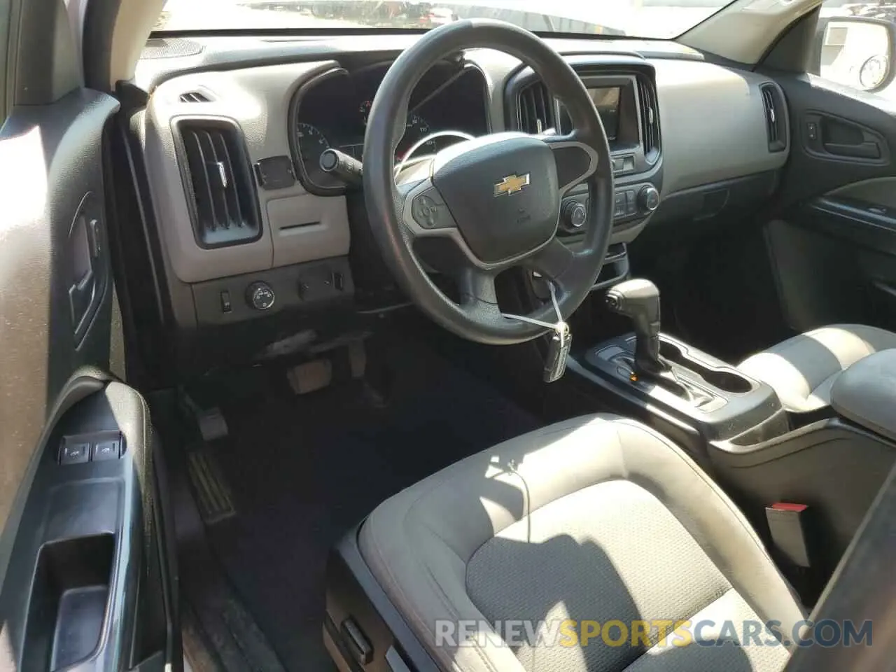 8 Фотография поврежденного автомобиля 1GCHSBEA1K1207083 CHEVROLET COLORADO 2019