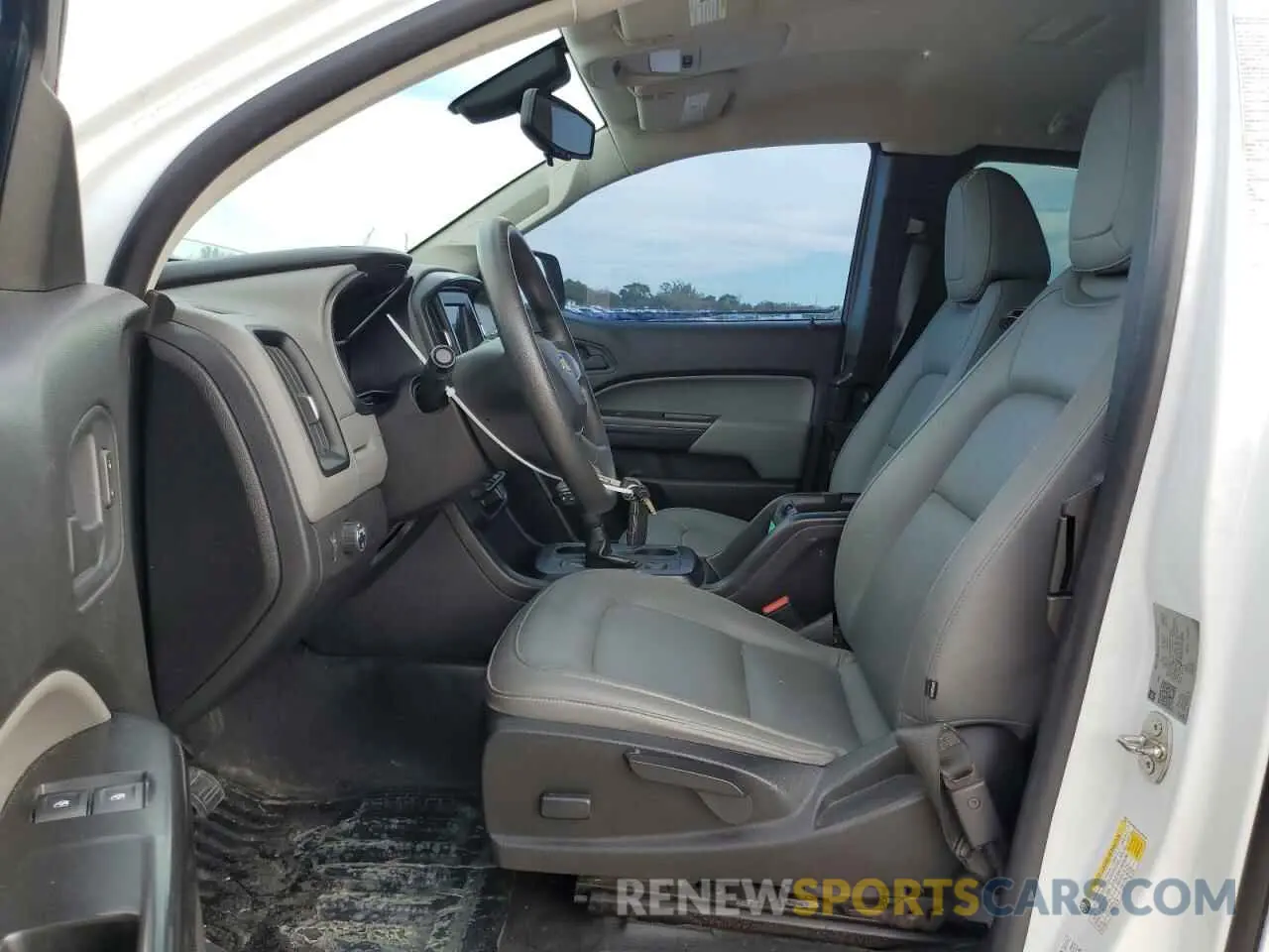 7 Фотография поврежденного автомобиля 1GCHSBEA4K1169848 CHEVROLET COLORADO 2019