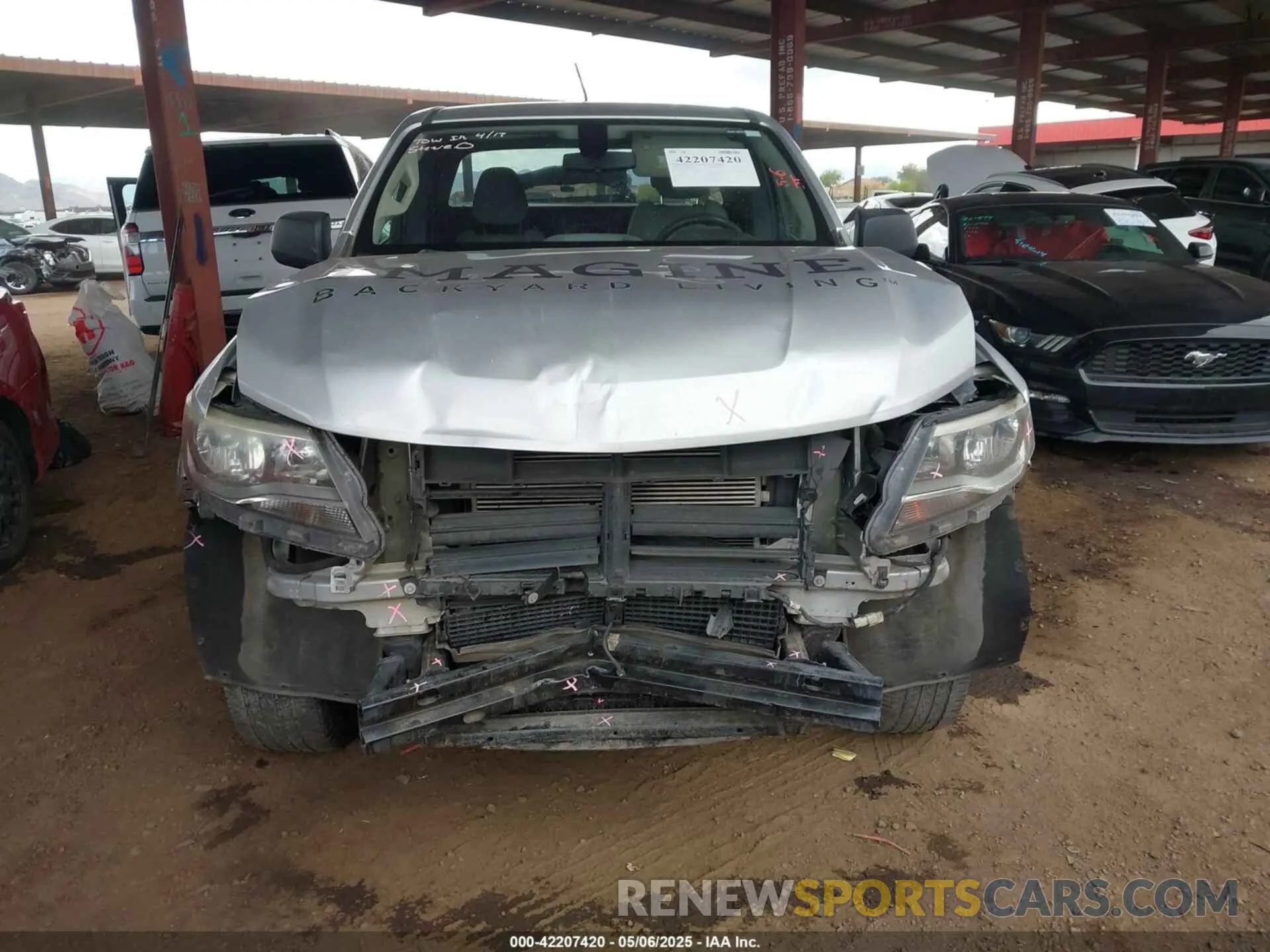6 Photograph of a damaged car 1GCHSBEA6K1230925 CHEVROLET COLORADO 2019