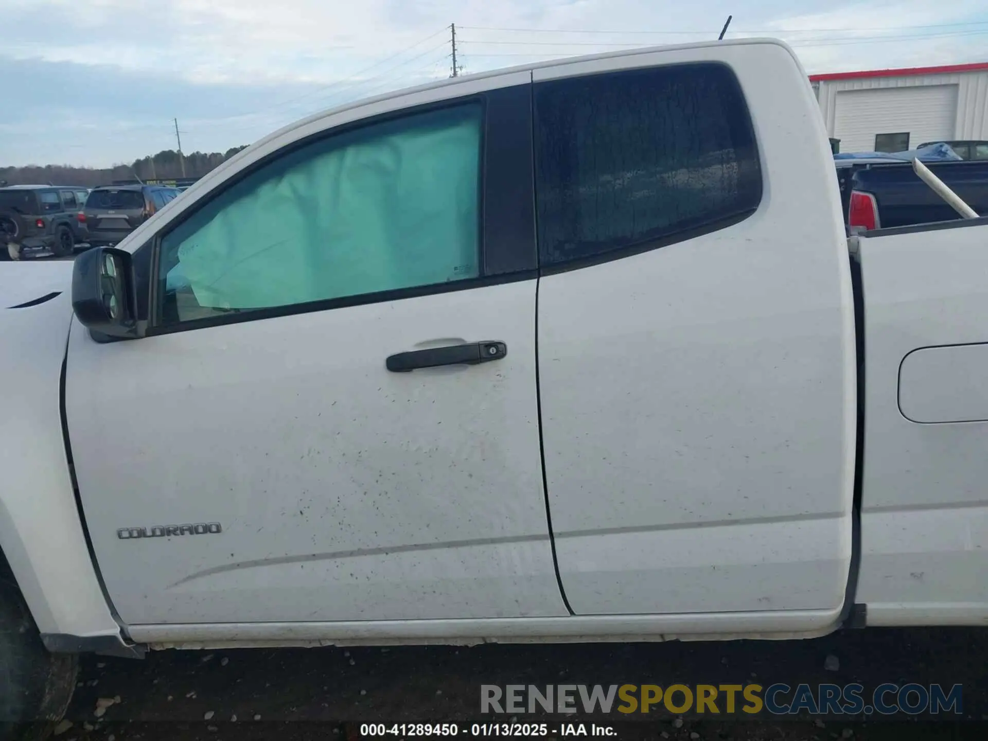 15 Photograph of a damaged car 1GCHSBEA8K1221532 CHEVROLET COLORADO 2019
