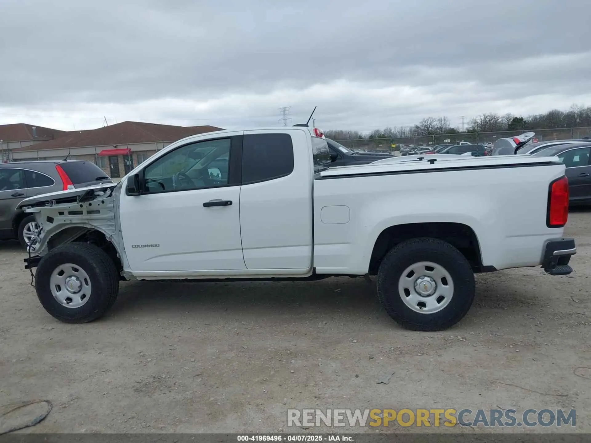 14 Photograph of a damaged car 1GCHSBEA9K1215545 CHEVROLET COLORADO 2019