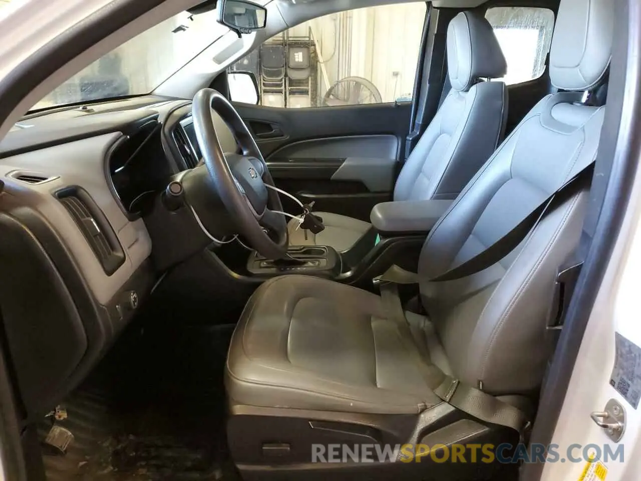 7 Photograph of a damaged car 1GCHSBEAXK1282316 CHEVROLET COLORADO 2019