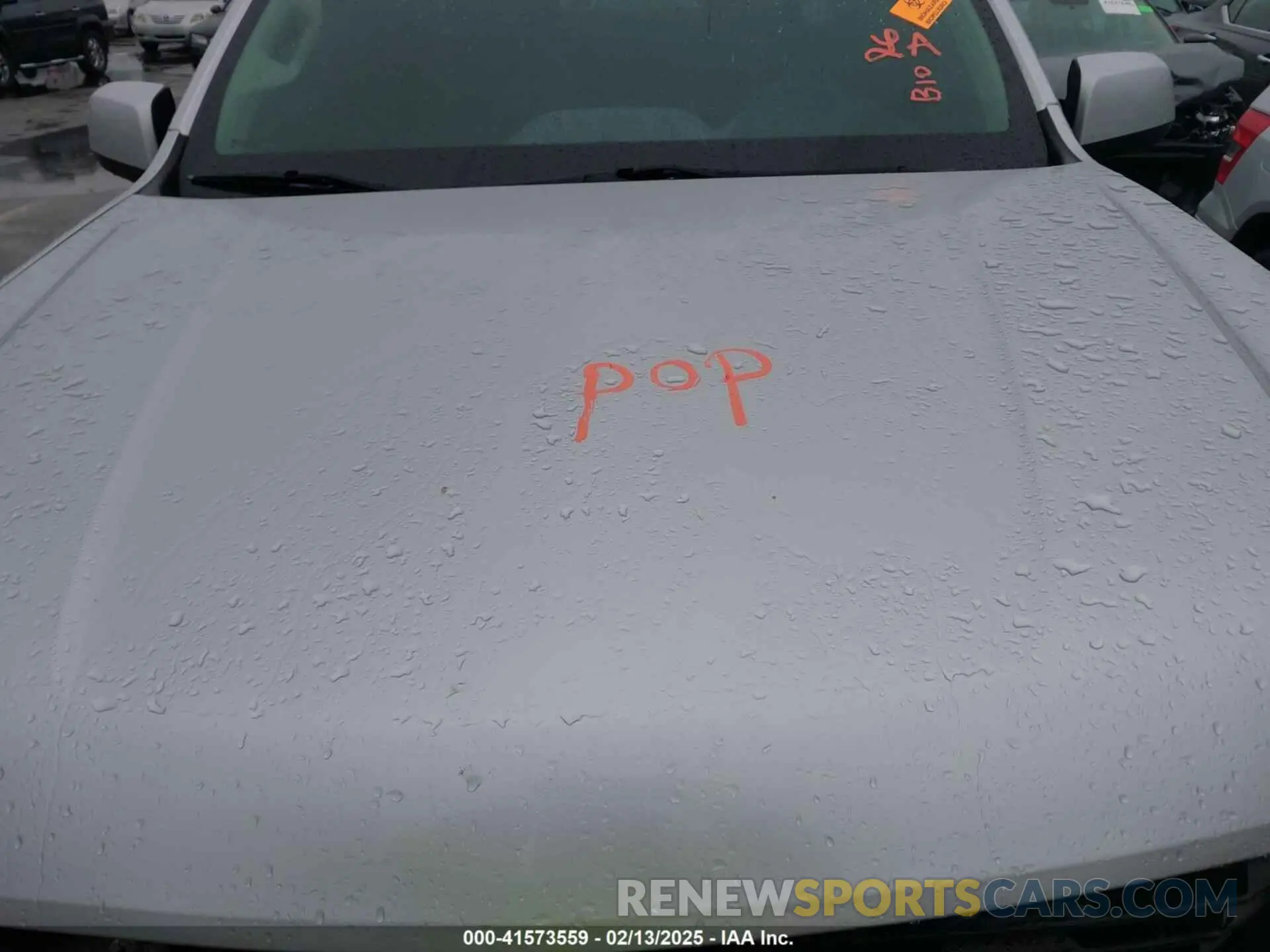 10 Photograph of a damaged car 1GCHSBEN8K1355914 CHEVROLET COLORADO 2019