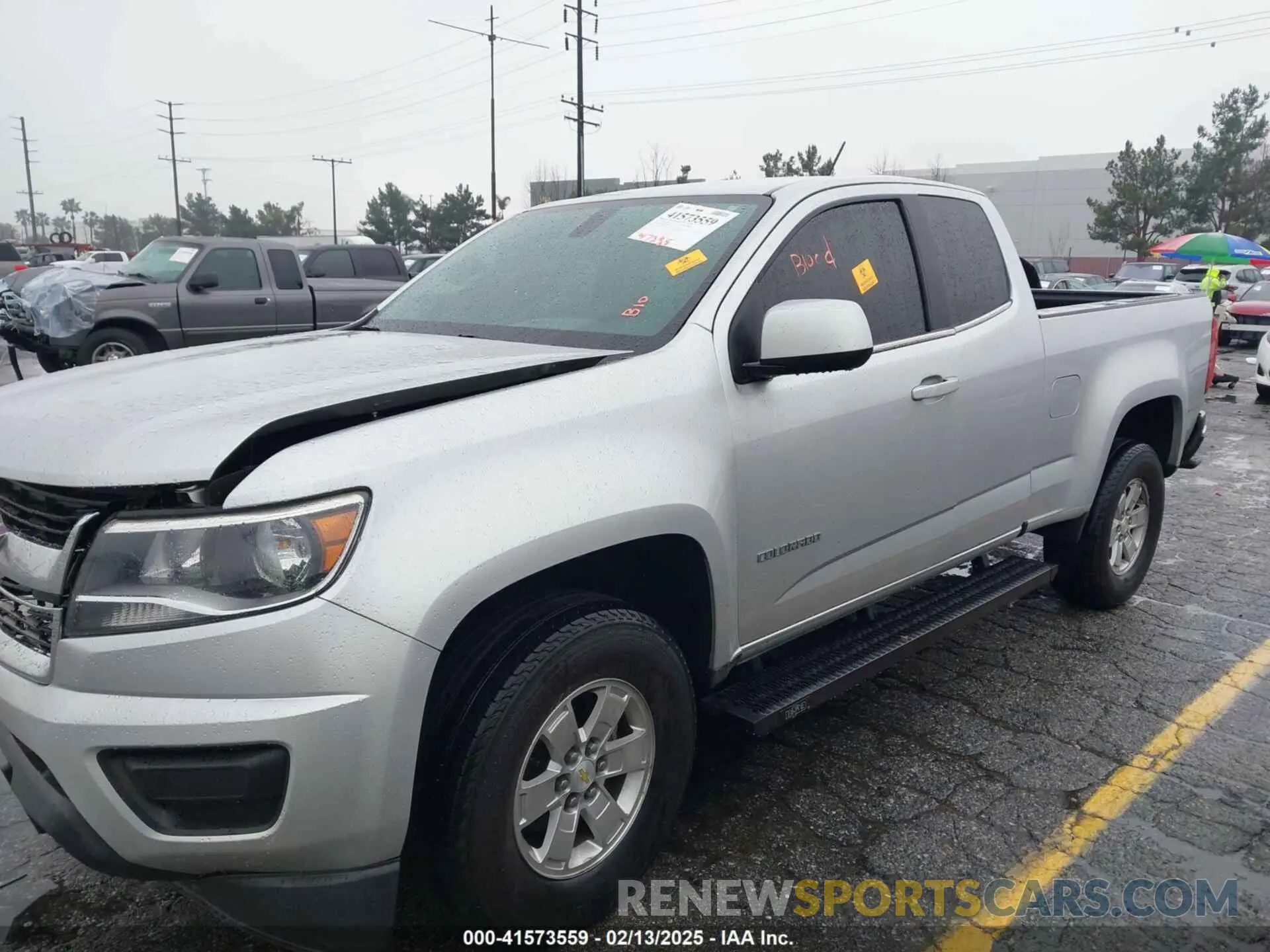15 Photograph of a damaged car 1GCHSBEN8K1355914 CHEVROLET COLORADO 2019