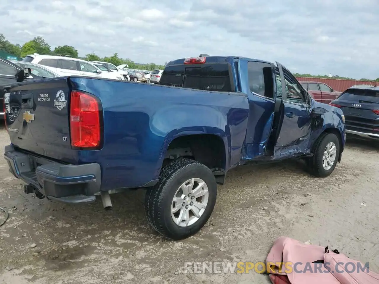 3 Фотография поврежденного автомобиля 1GCHSCEA3K1132389 CHEVROLET COLORADO 2019