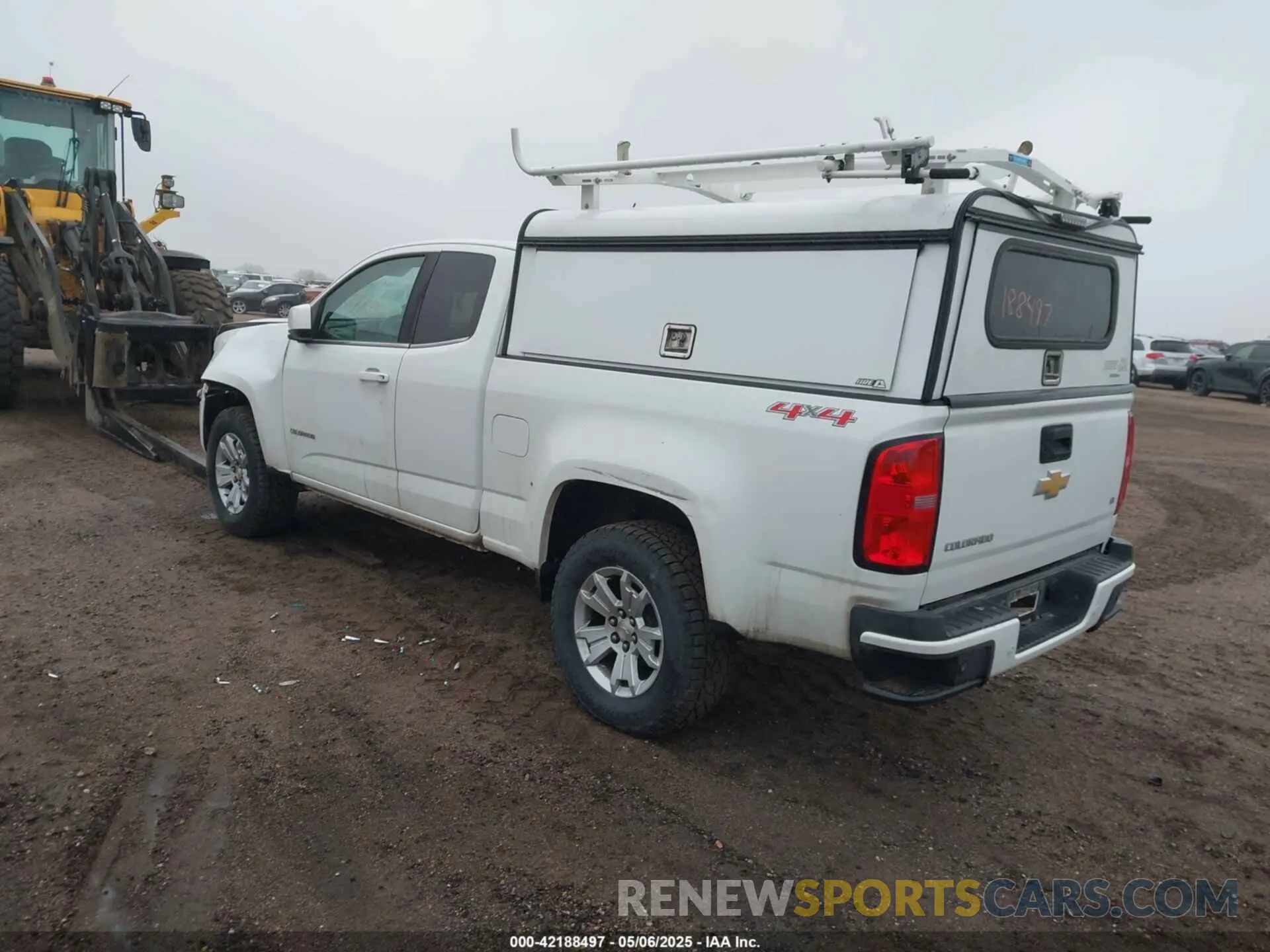 3 Photograph of a damaged car 1GCHTCEA8K1124639 CHEVROLET COLORADO 2019