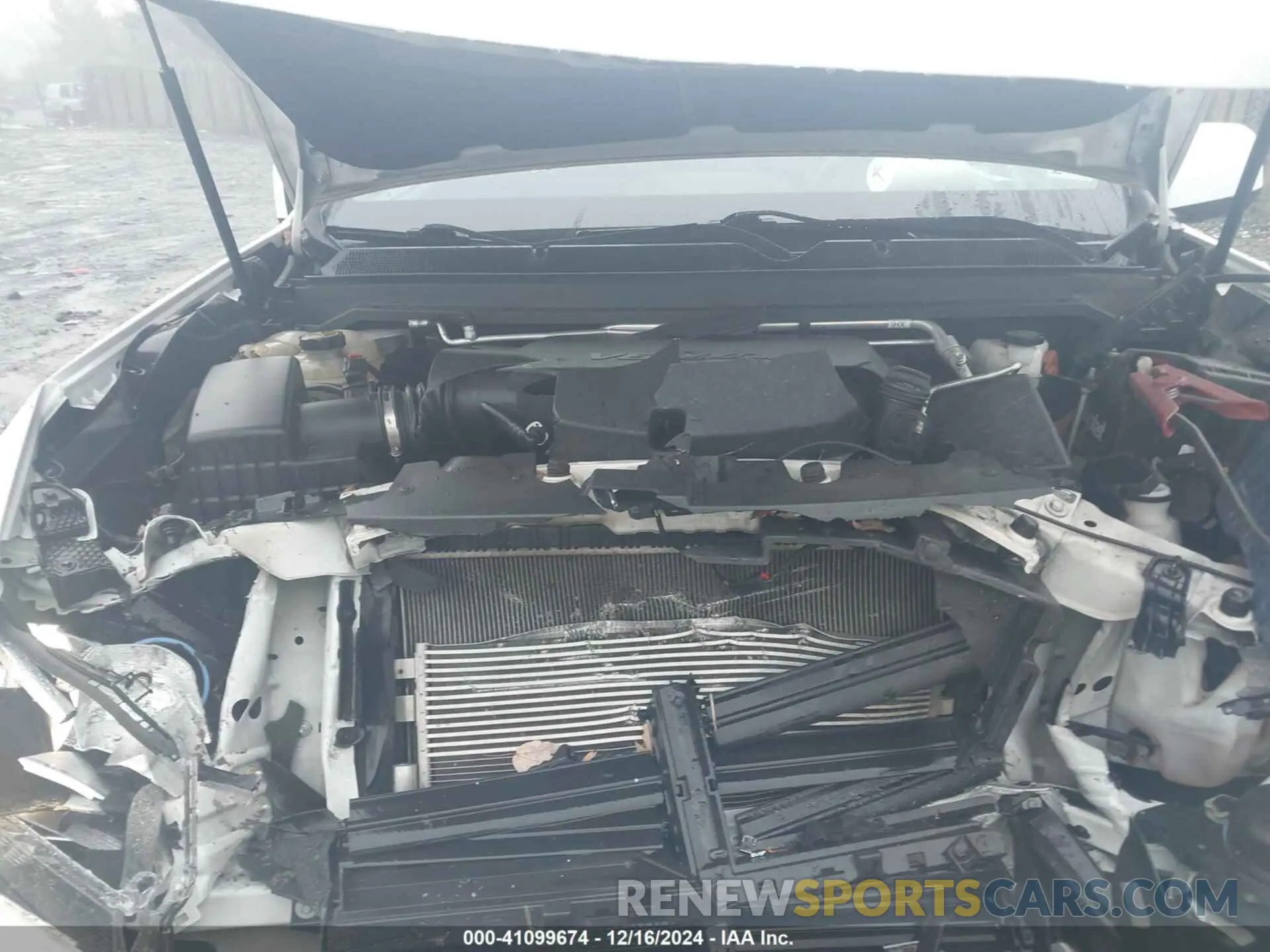 10 Photograph of a damaged car 1GCHTCEN6K1140471 CHEVROLET COLORADO 2019