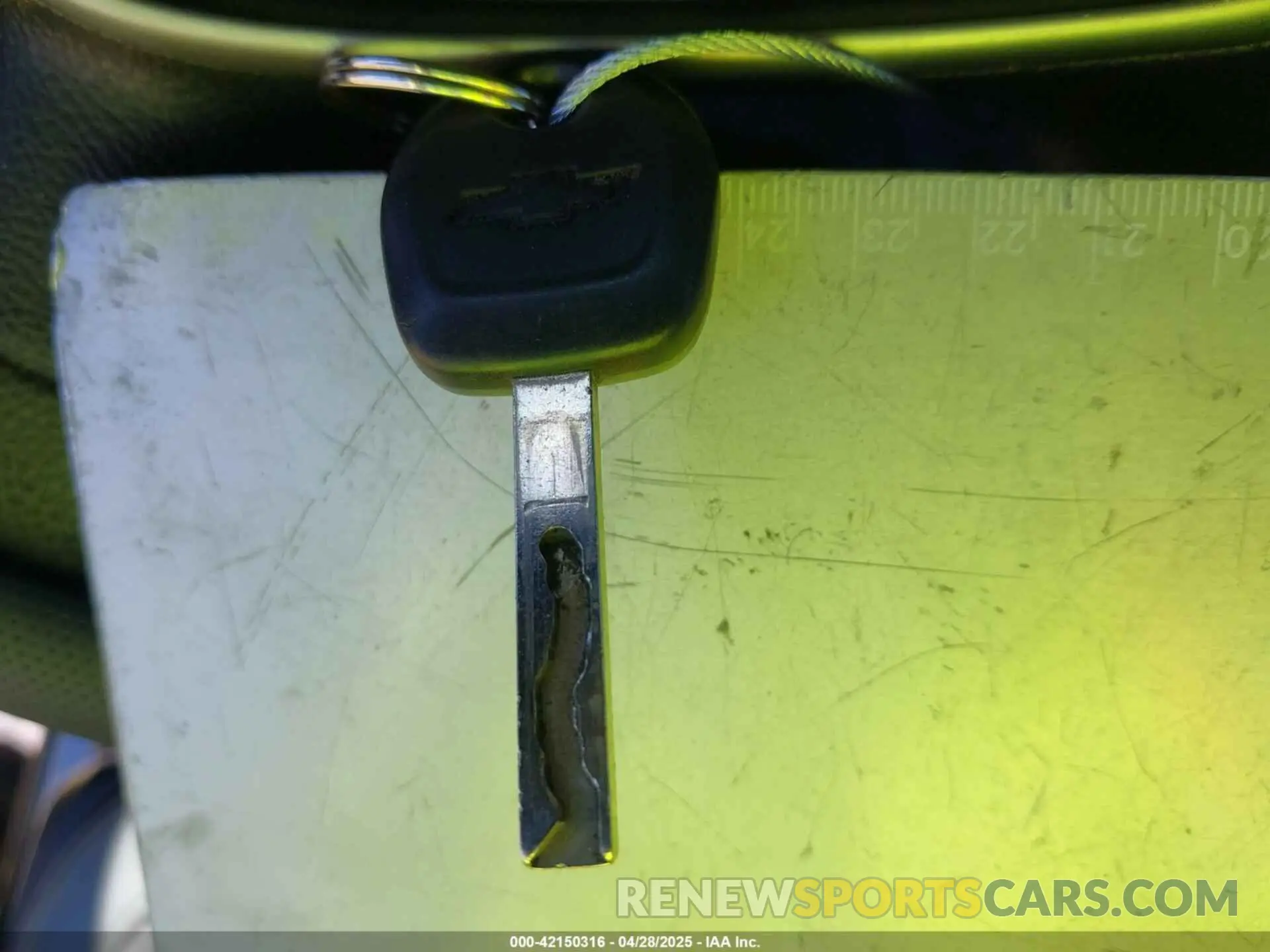 11 Photograph of a damaged car 1GCGSBEA1L1105425 CHEVROLET COLORADO 2020