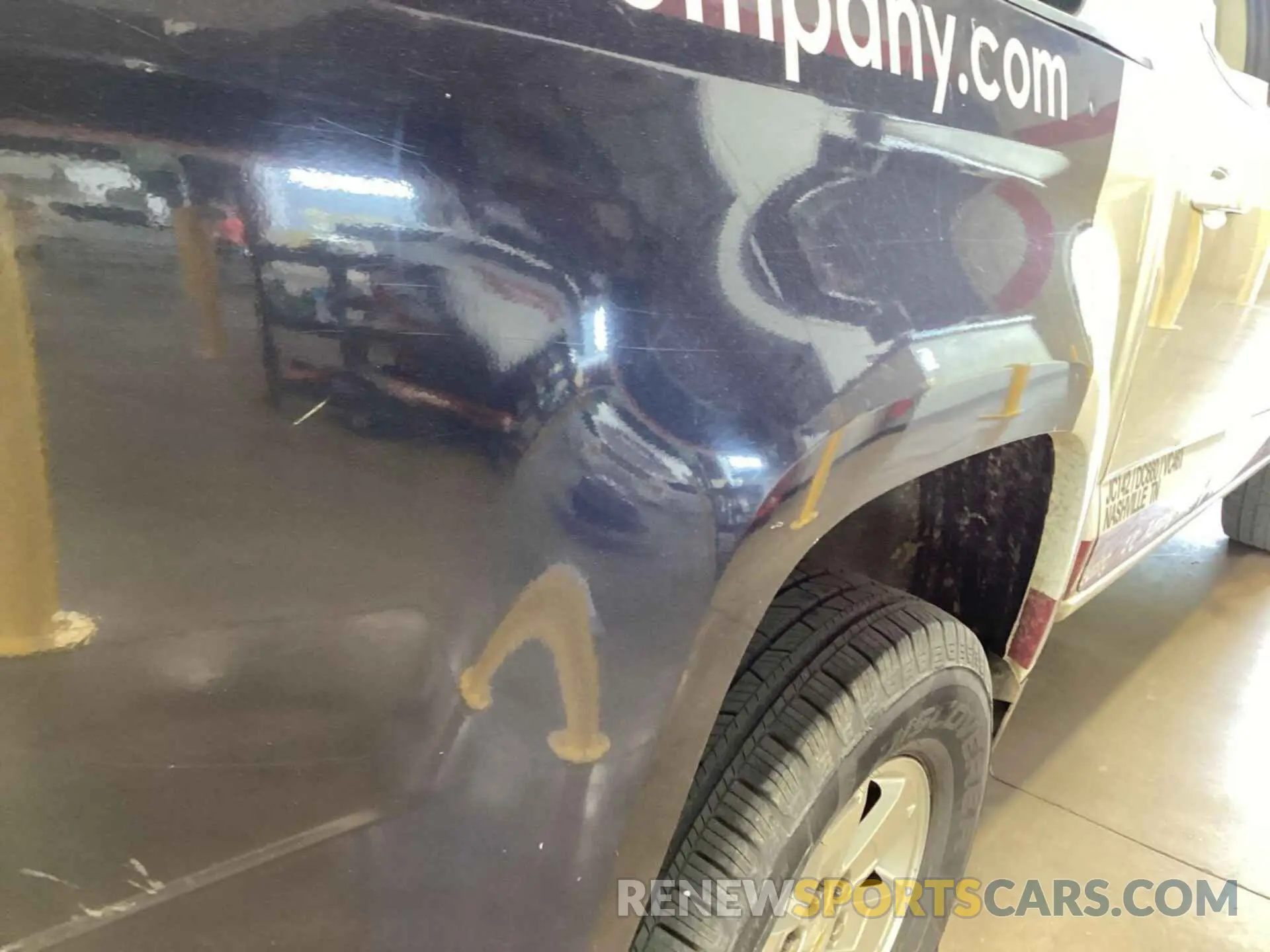 24 Photograph of a damaged car 1GCGSBEN4L1132699 CHEVROLET COLORADO 2020