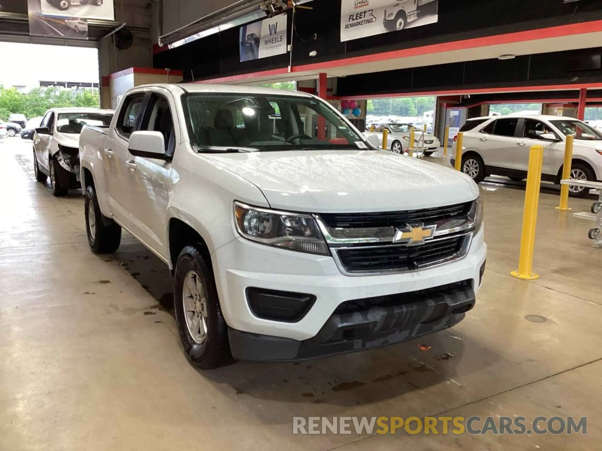3 Photograph of a damaged car 1GCGSBEN4L1132699 CHEVROLET COLORADO 2020