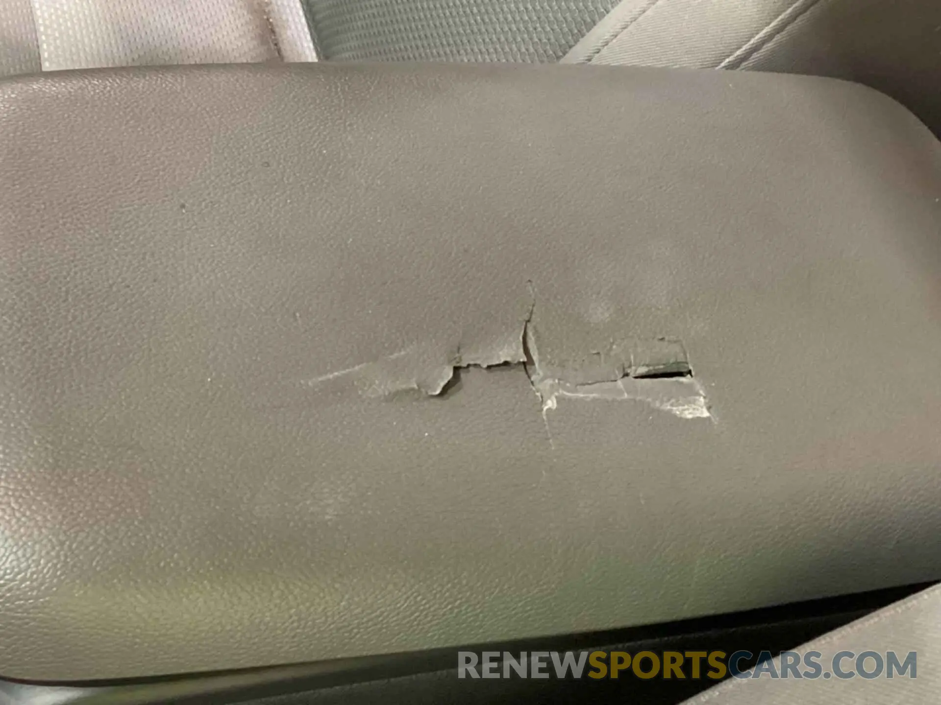 6 Photograph of a damaged car 1GCGSBEN4L1132699 CHEVROLET COLORADO 2020
