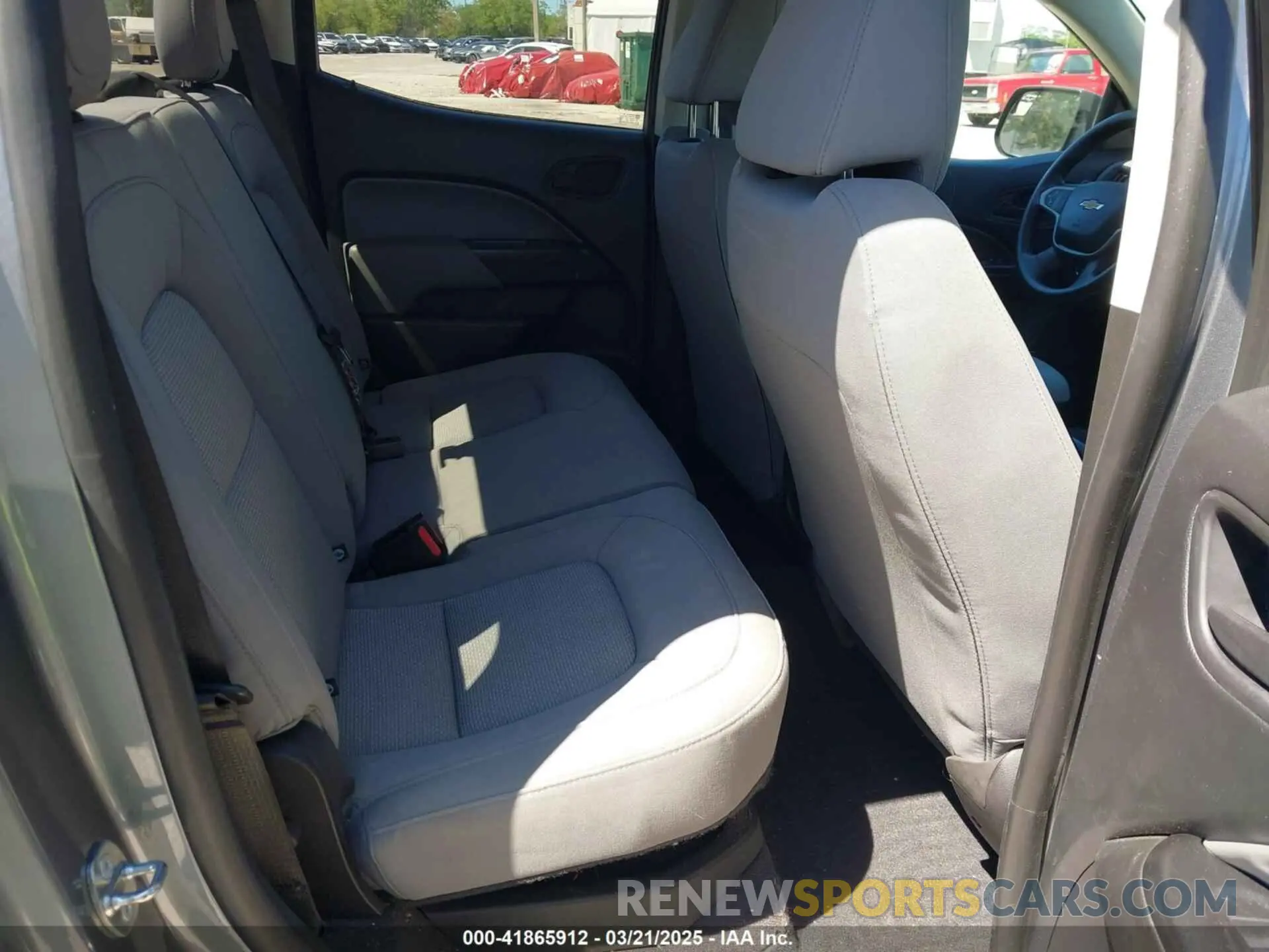 8 Фотография поврежденного автомобиля 1GCGSBEN5L1119170 CHEVROLET COLORADO 2020