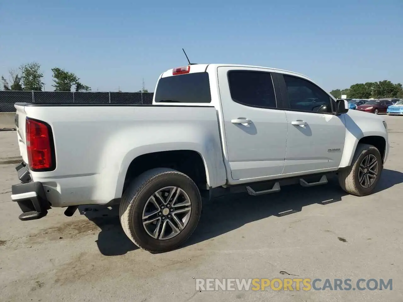 3 Фотография поврежденного автомобиля 1GCGSBEN8L1160974 CHEVROLET COLORADO 2020
