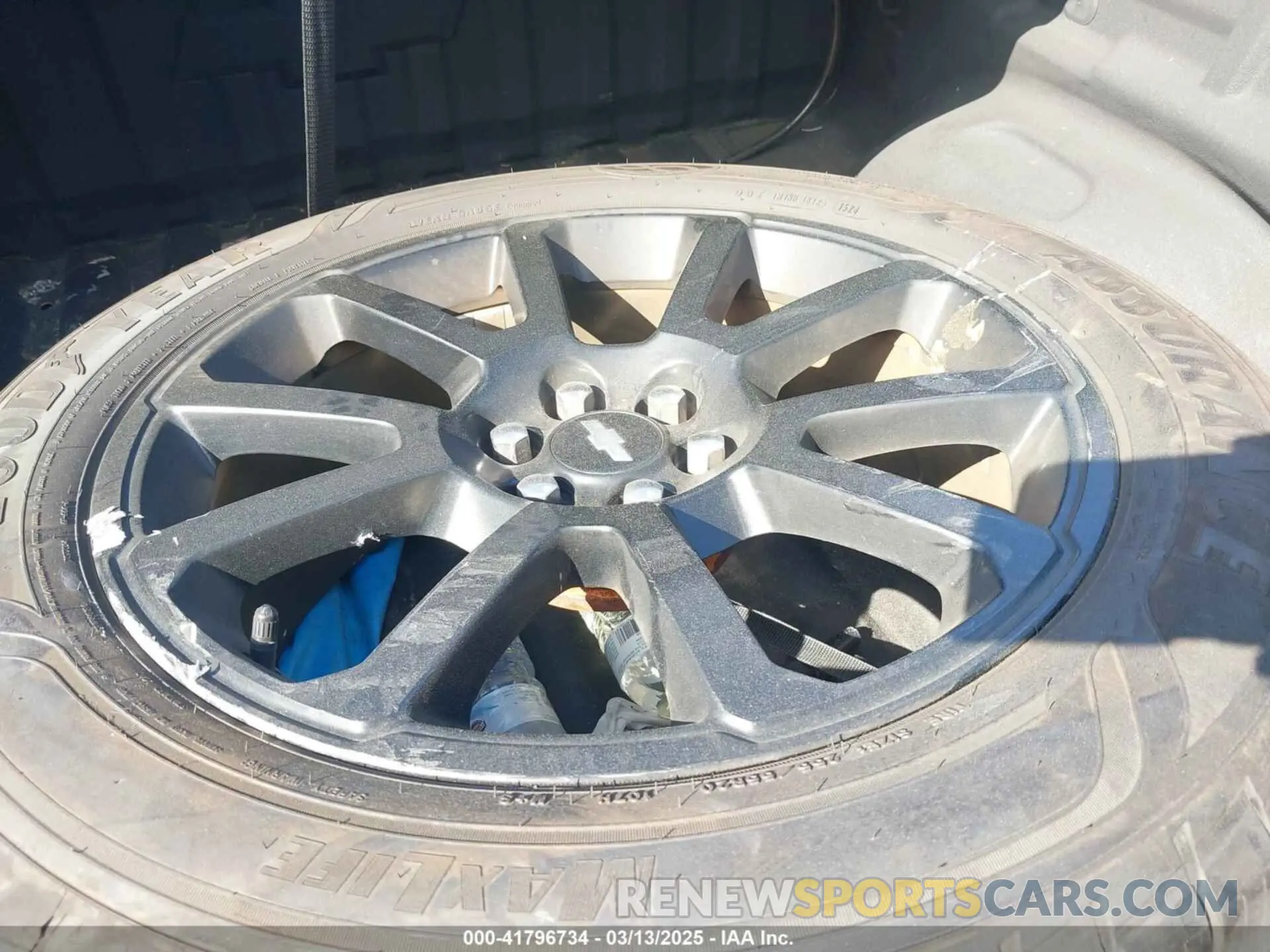 12 Photograph of a damaged car 1GCGSCEN3L1214610 CHEVROLET COLORADO 2020