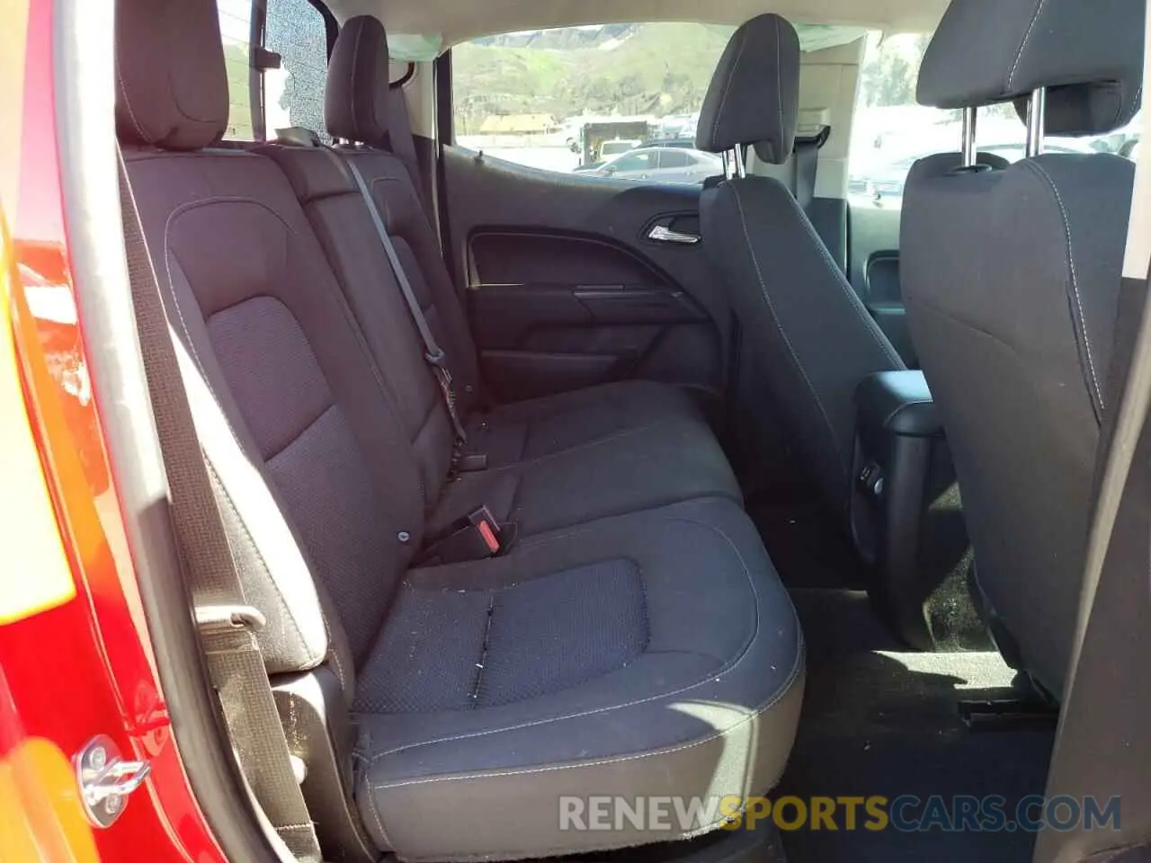 10 Photograph of a damaged car 1GCGSCEN5L1213667 CHEVROLET COLORADO 2020