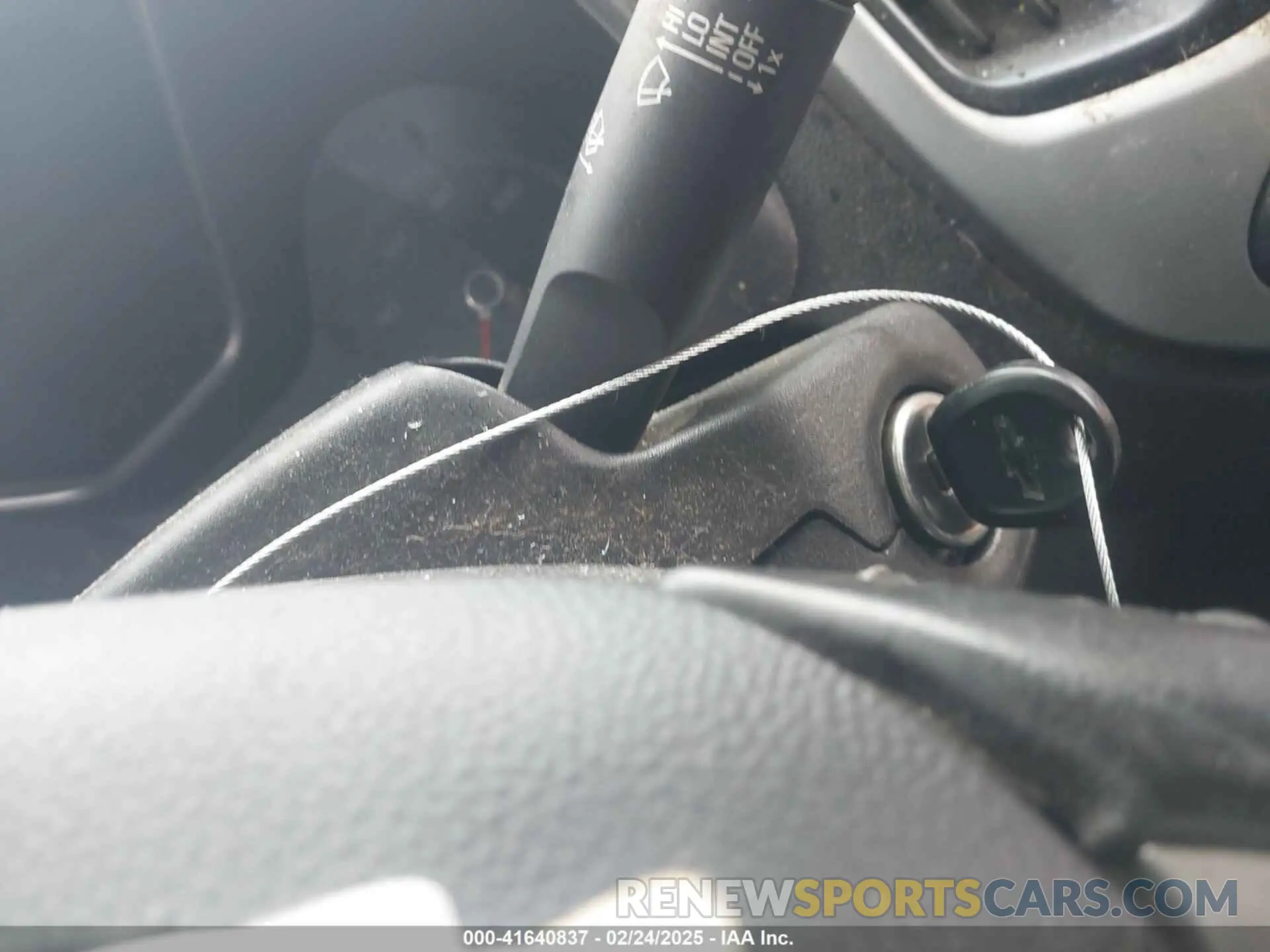 11 Photograph of a damaged car 1GCGSCEN9L1123390 CHEVROLET COLORADO 2020