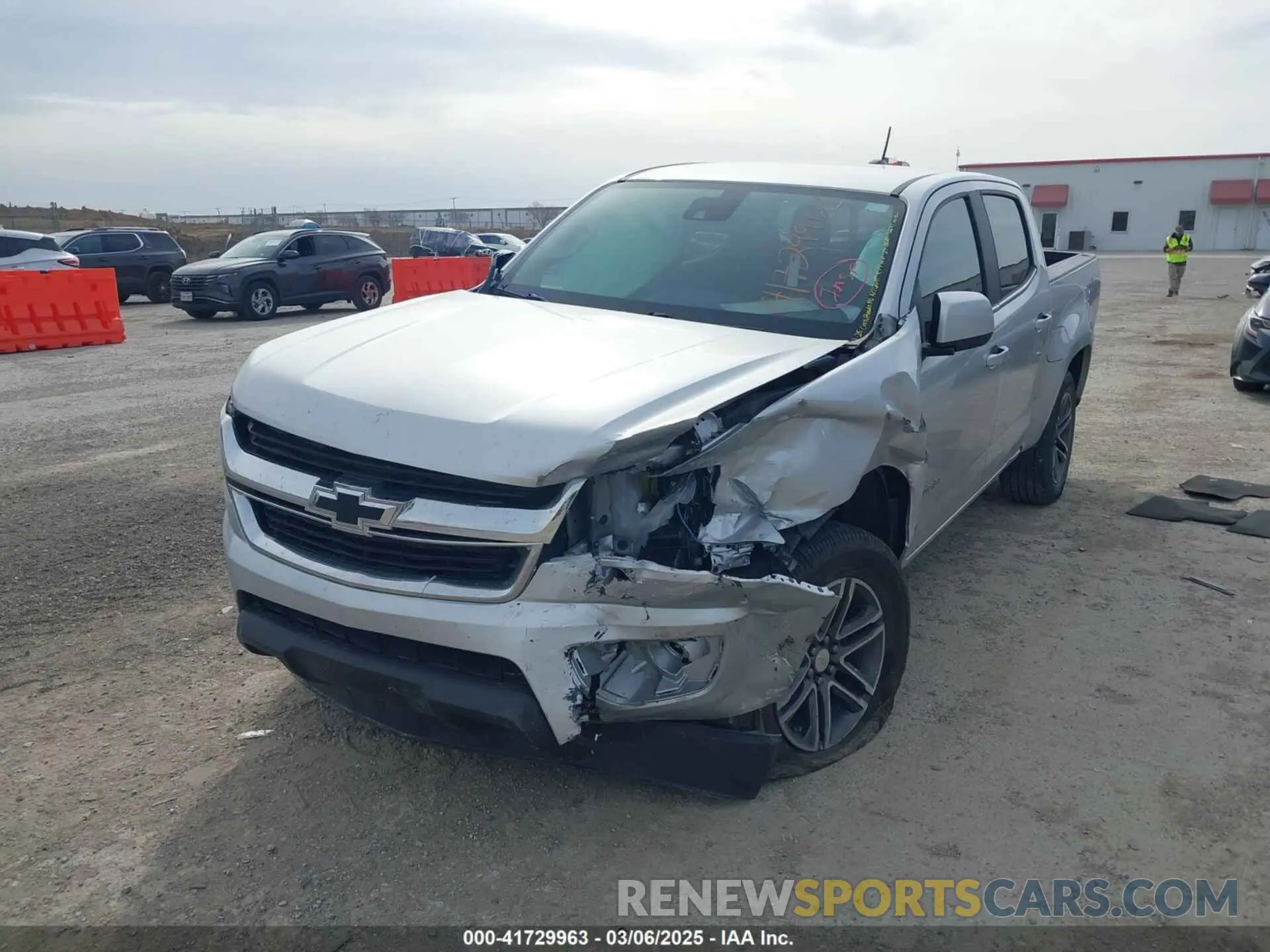 2 Фотография поврежденного автомобиля 1GCGSCEN9L1142103 CHEVROLET COLORADO 2020