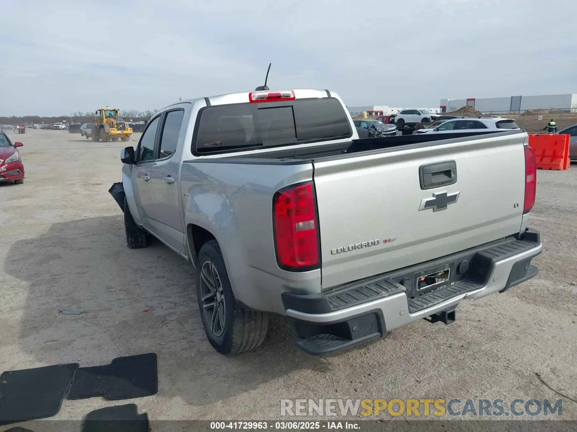 3 Фотография поврежденного автомобиля 1GCGSCEN9L1142103 CHEVROLET COLORADO 2020