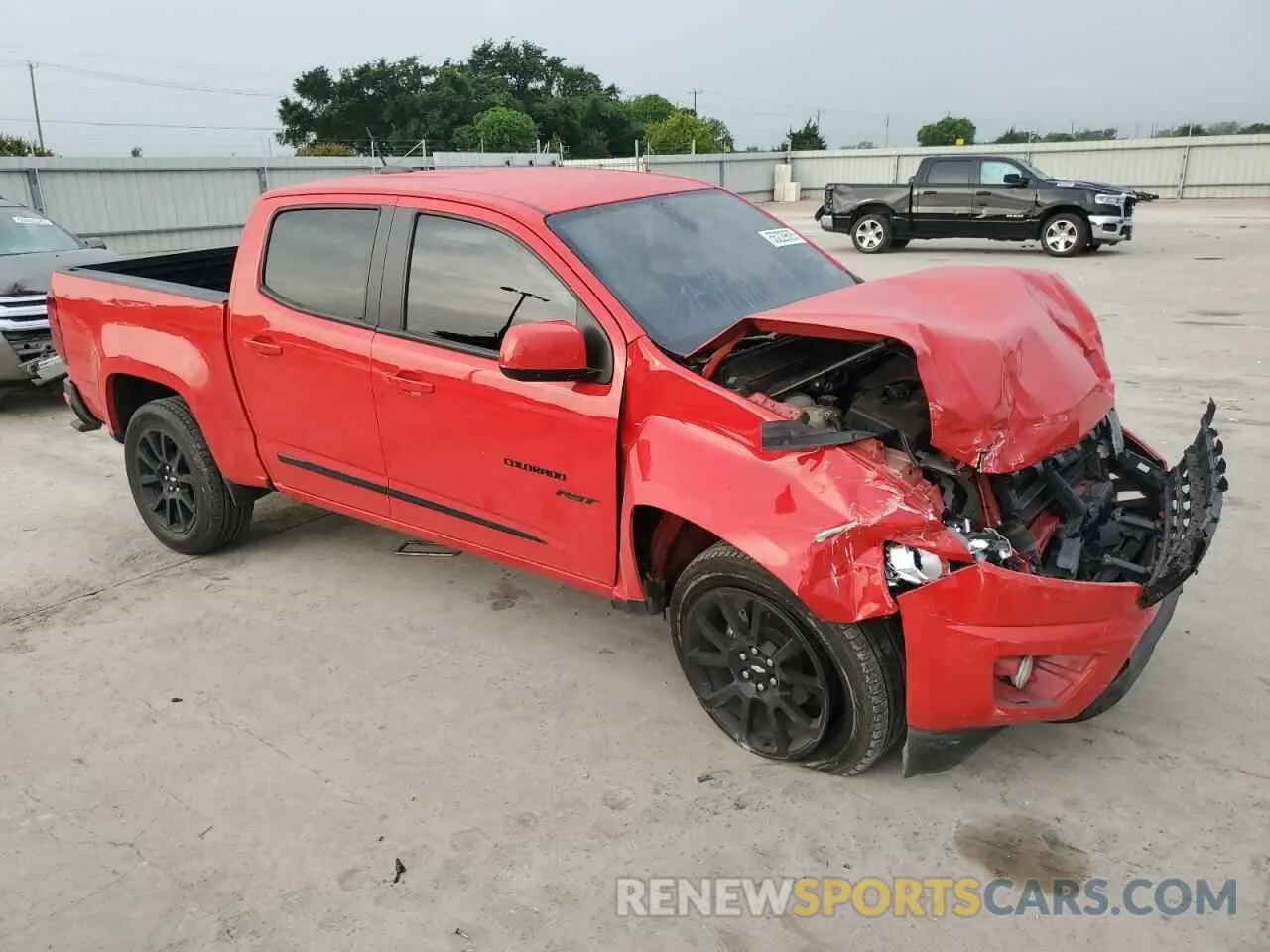 4 Фотография поврежденного автомобиля 1GCGSCENXL1128209 CHEVROLET COLORADO 2020