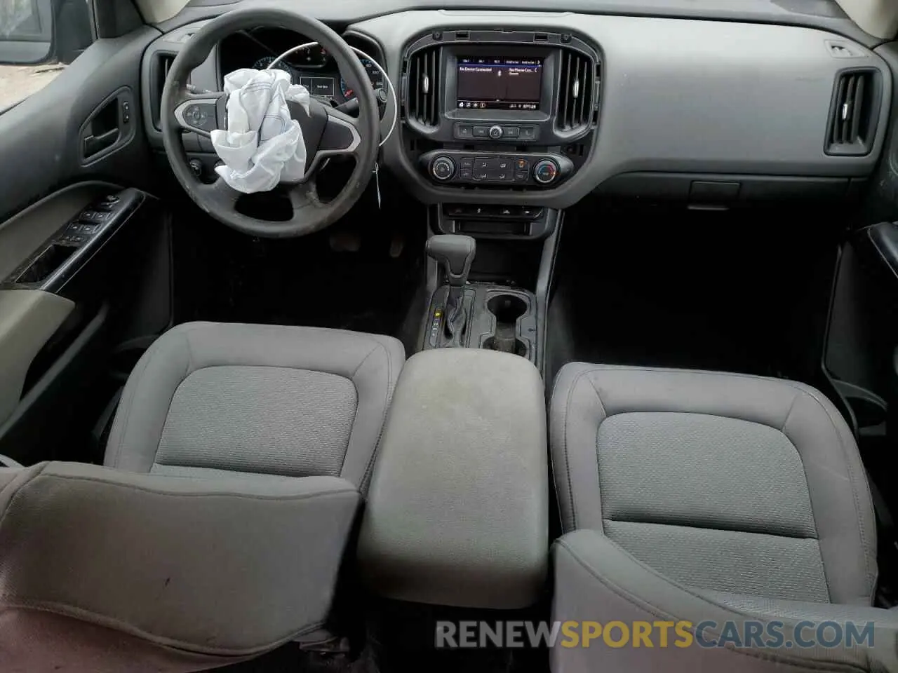 8 Photograph of a damaged car 1GCGTBEN1L1132804 CHEVROLET COLORADO 2020
