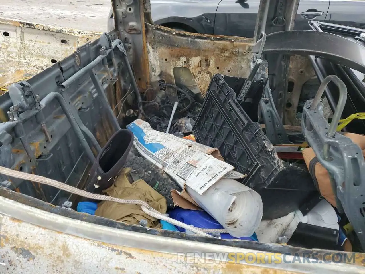 10 Photograph of a damaged car 1GCGTBEN4L1113616 CHEVROLET COLORADO 2020