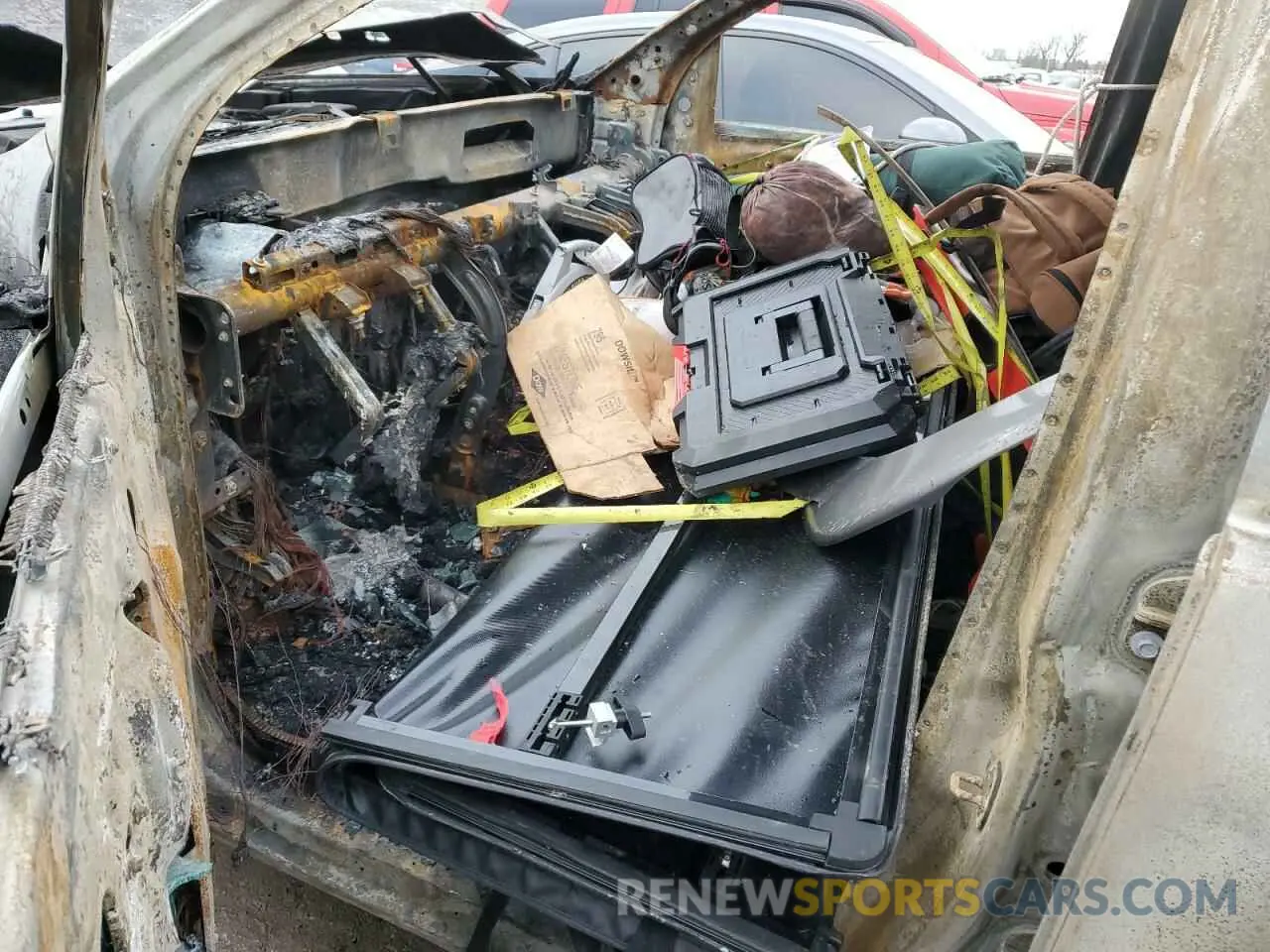 7 Photograph of a damaged car 1GCGTBEN4L1113616 CHEVROLET COLORADO 2020