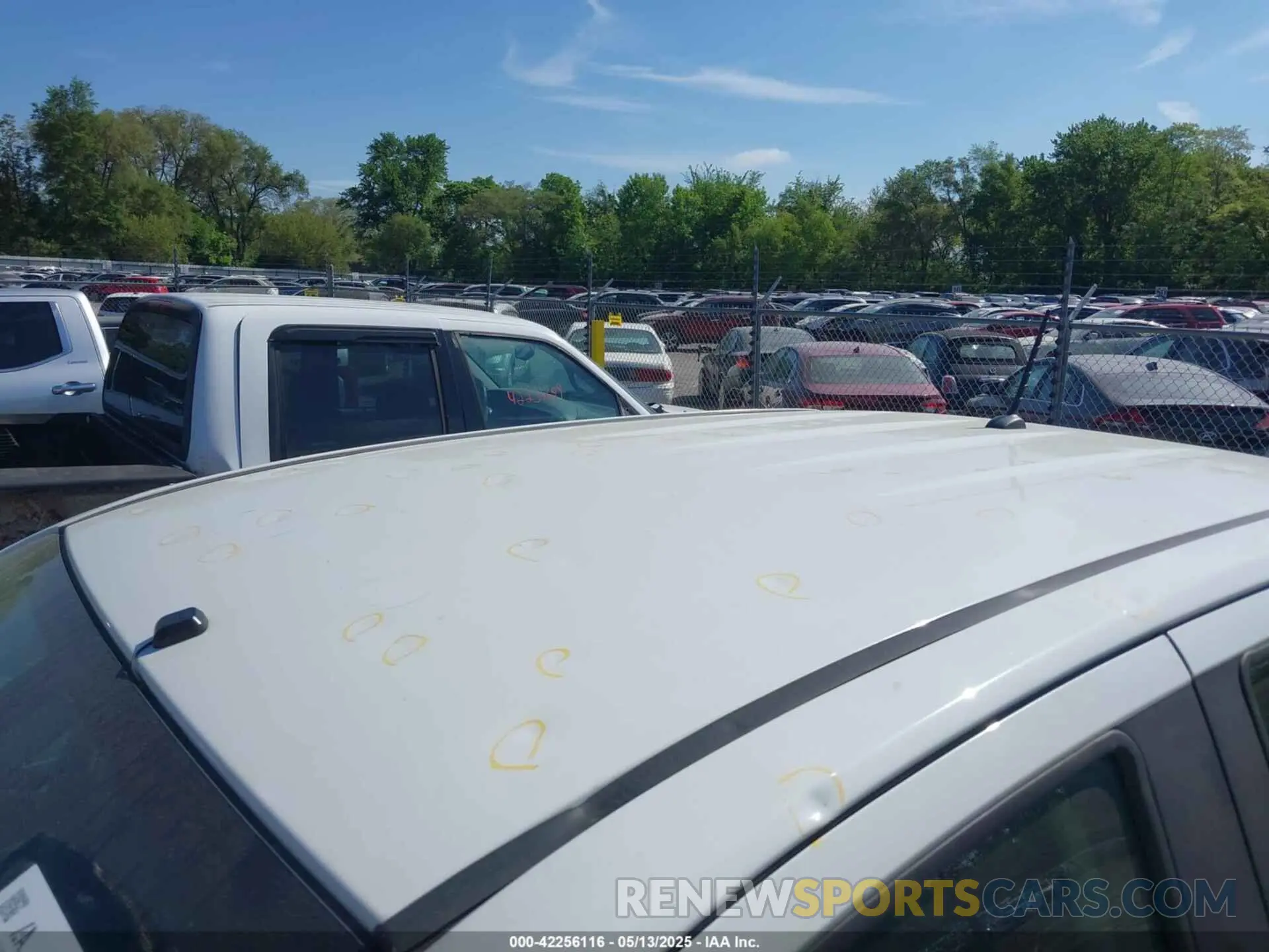 17 Фотография поврежденного автомобиля 1GCGTBEN4L1227194 CHEVROLET COLORADO 2020