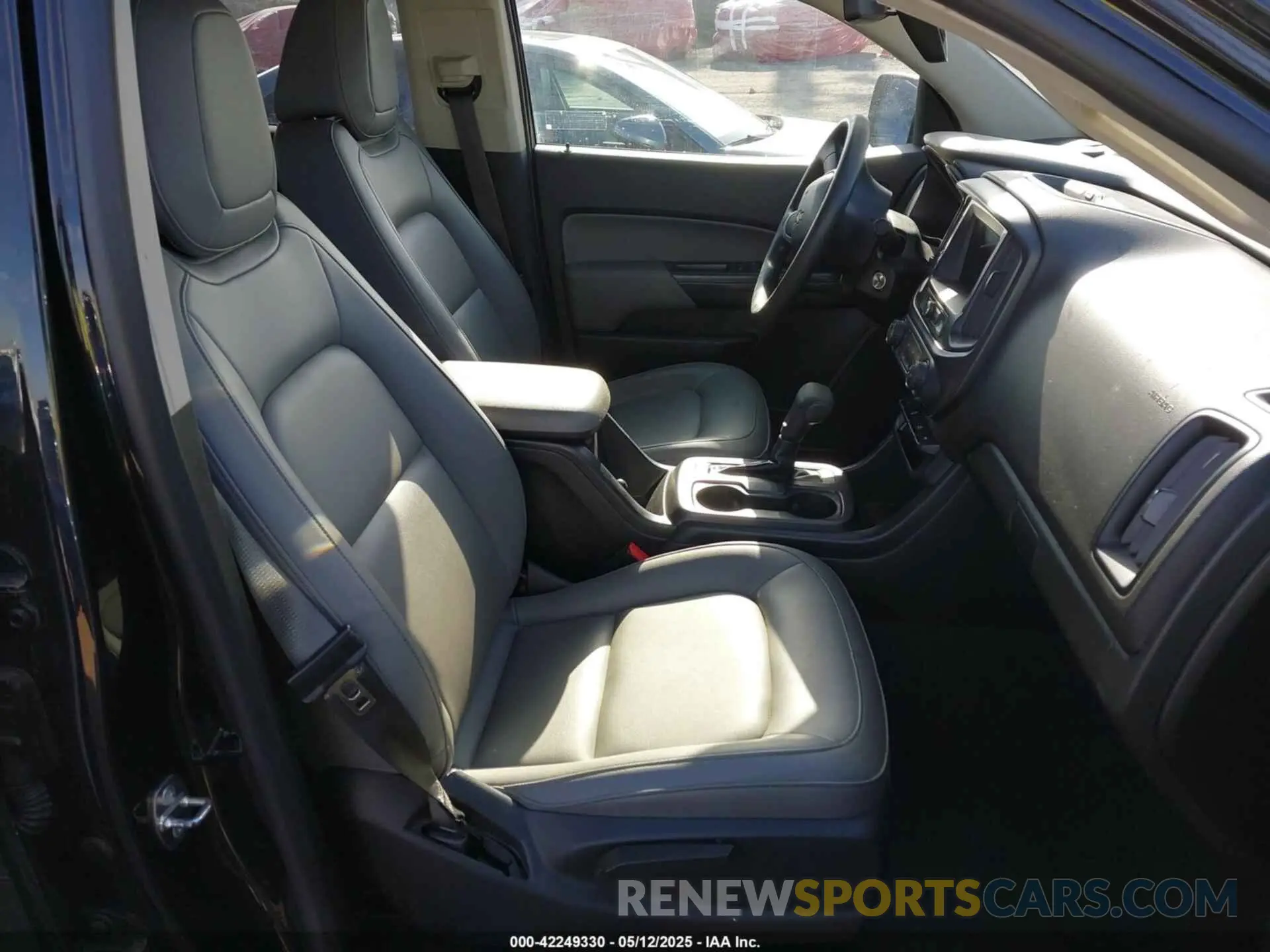 5 Фотография поврежденного автомобиля 1GCGTBENXL1212795 CHEVROLET COLORADO 2020