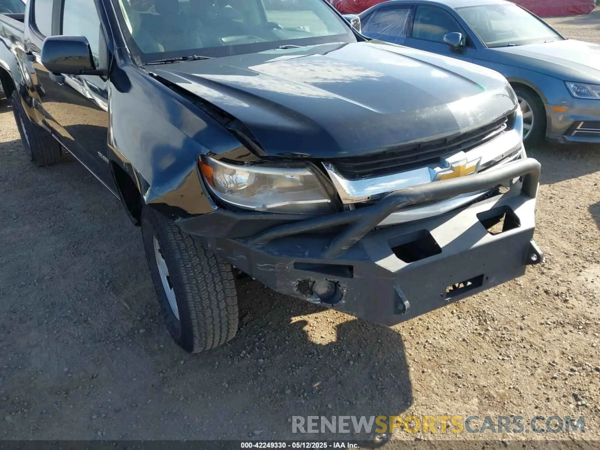 6 Фотография поврежденного автомобиля 1GCGTBENXL1212795 CHEVROLET COLORADO 2020