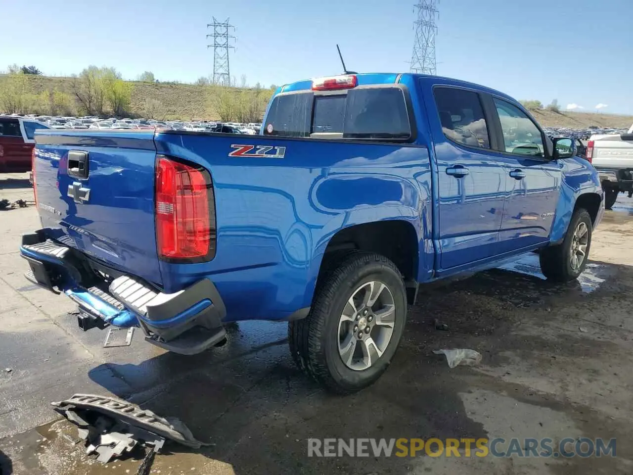 3 Photograph of a damaged car 1GCGTDEN5L1104824 CHEVROLET COLORADO 2020