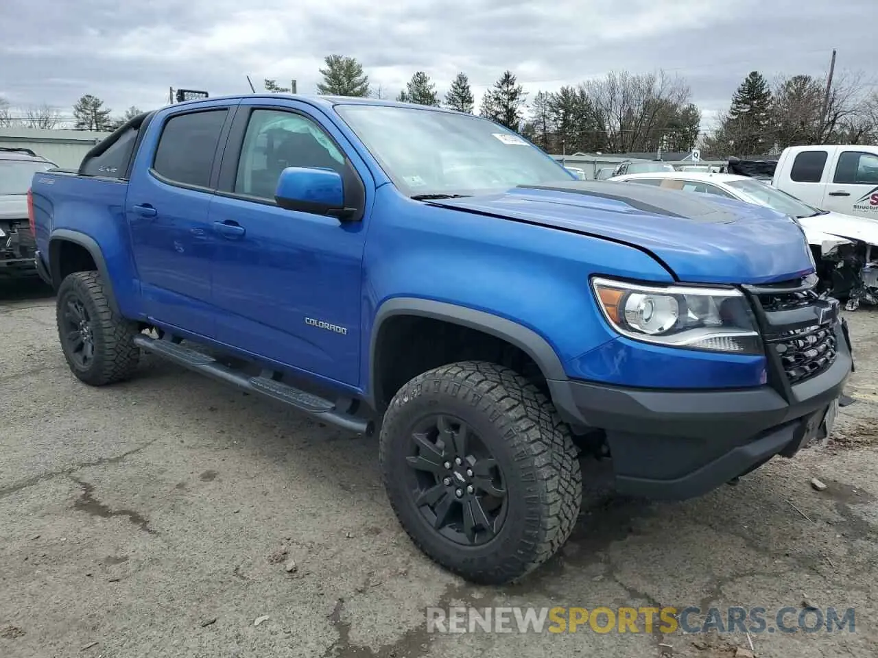 4 Photograph of a damaged car 1GCGTEEN5L1176189 CHEVROLET COLORADO 2020
