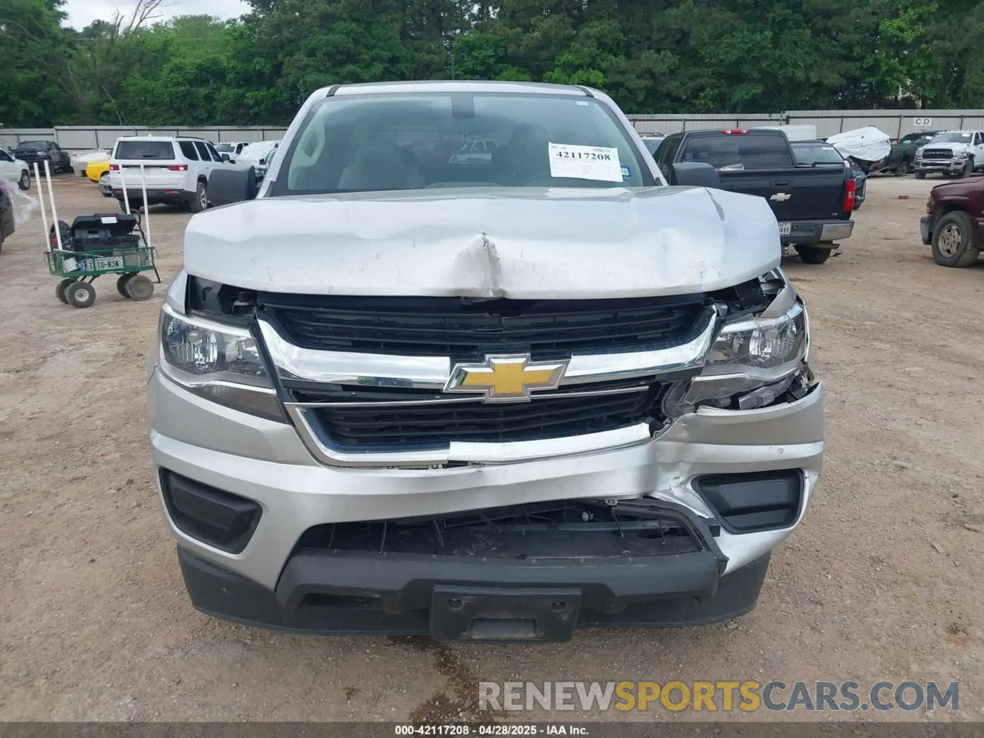 12 Фотография поврежденного автомобиля 1GCHSBEA3L1138351 CHEVROLET COLORADO 2020