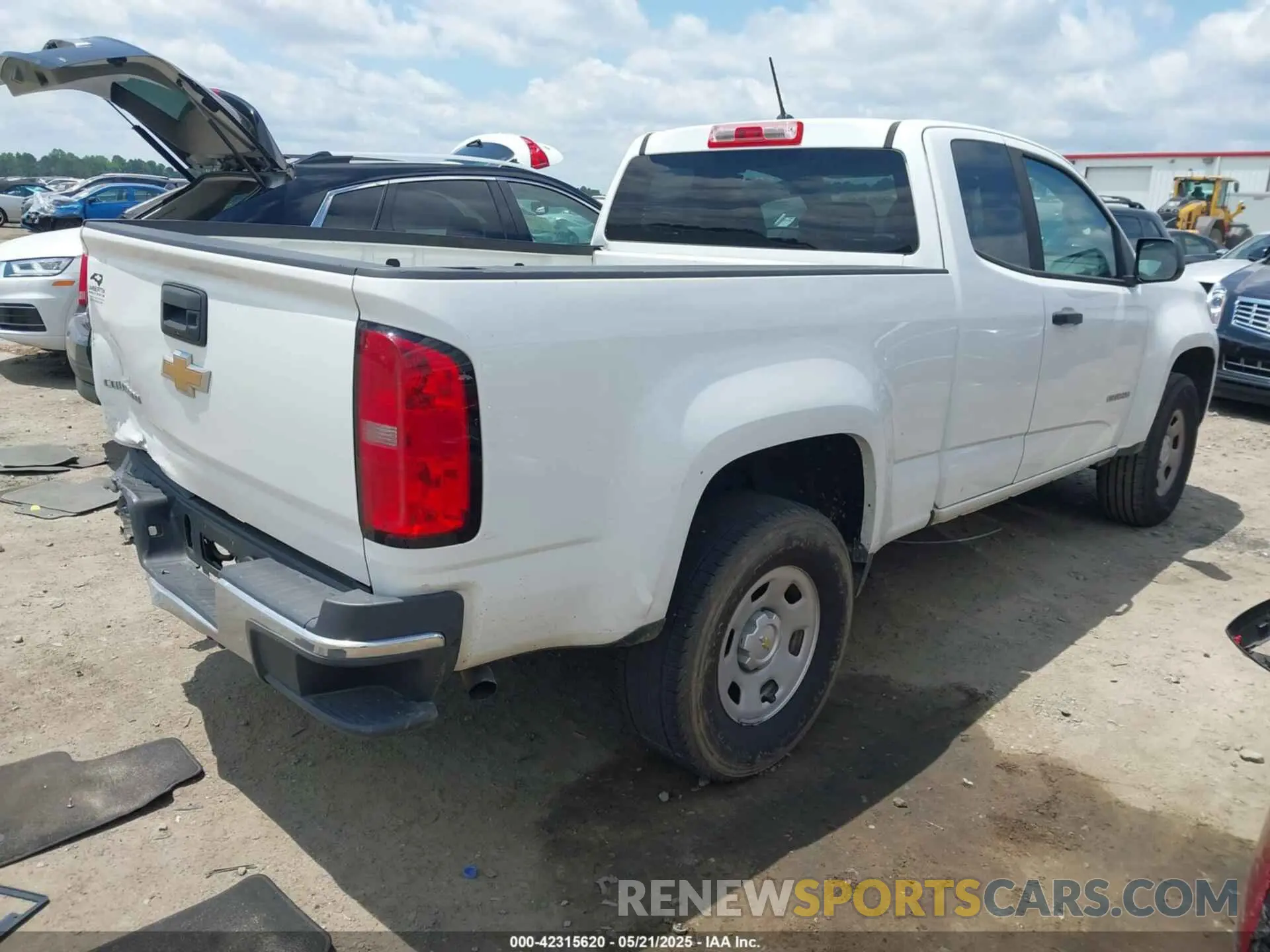 4 Фотография поврежденного автомобиля 1GCHSBEA3L1176159 CHEVROLET COLORADO 2020