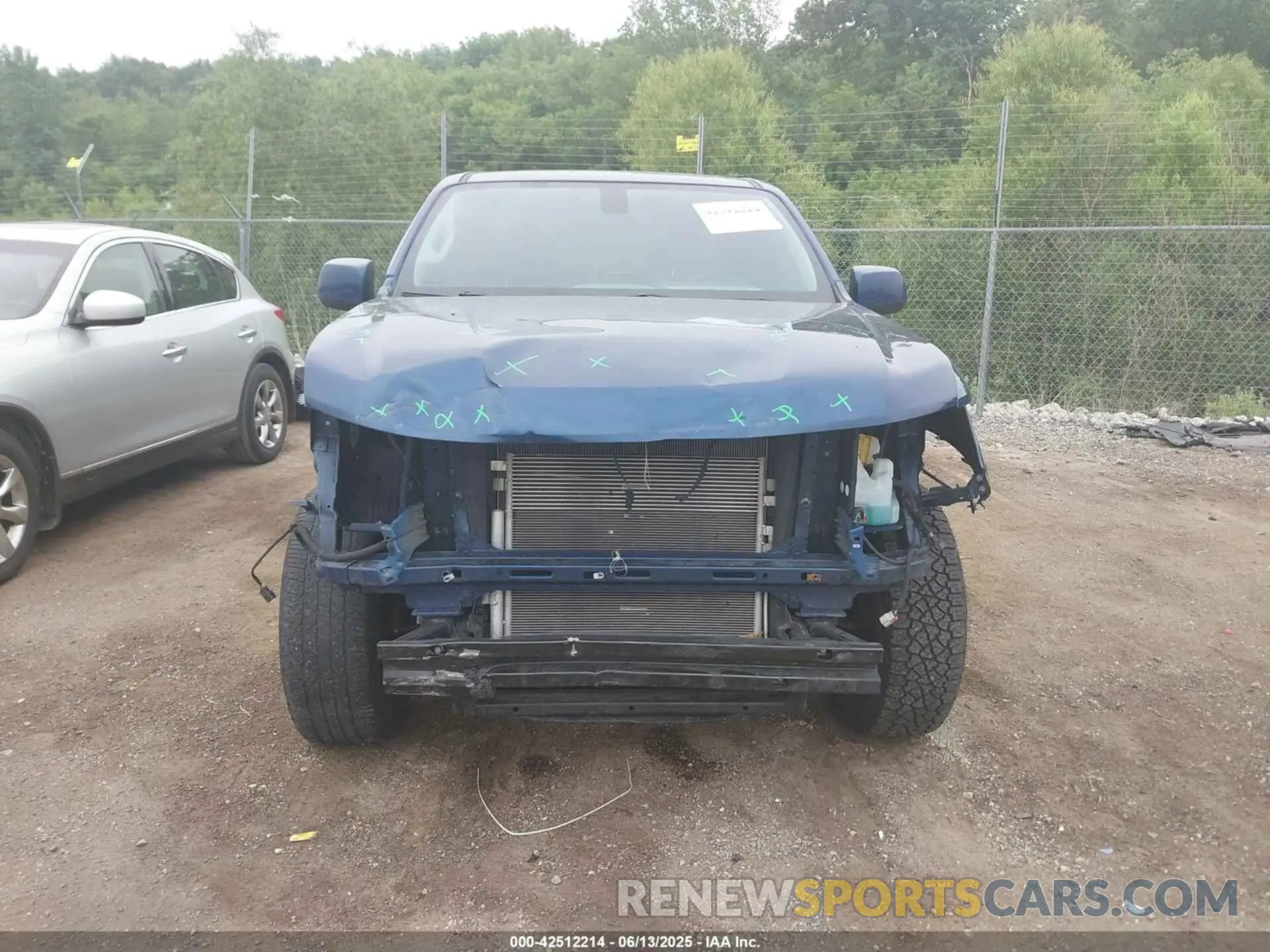 6 Photograph of a damaged car 1GCHSBEA7L1129426 CHEVROLET COLORADO 2020