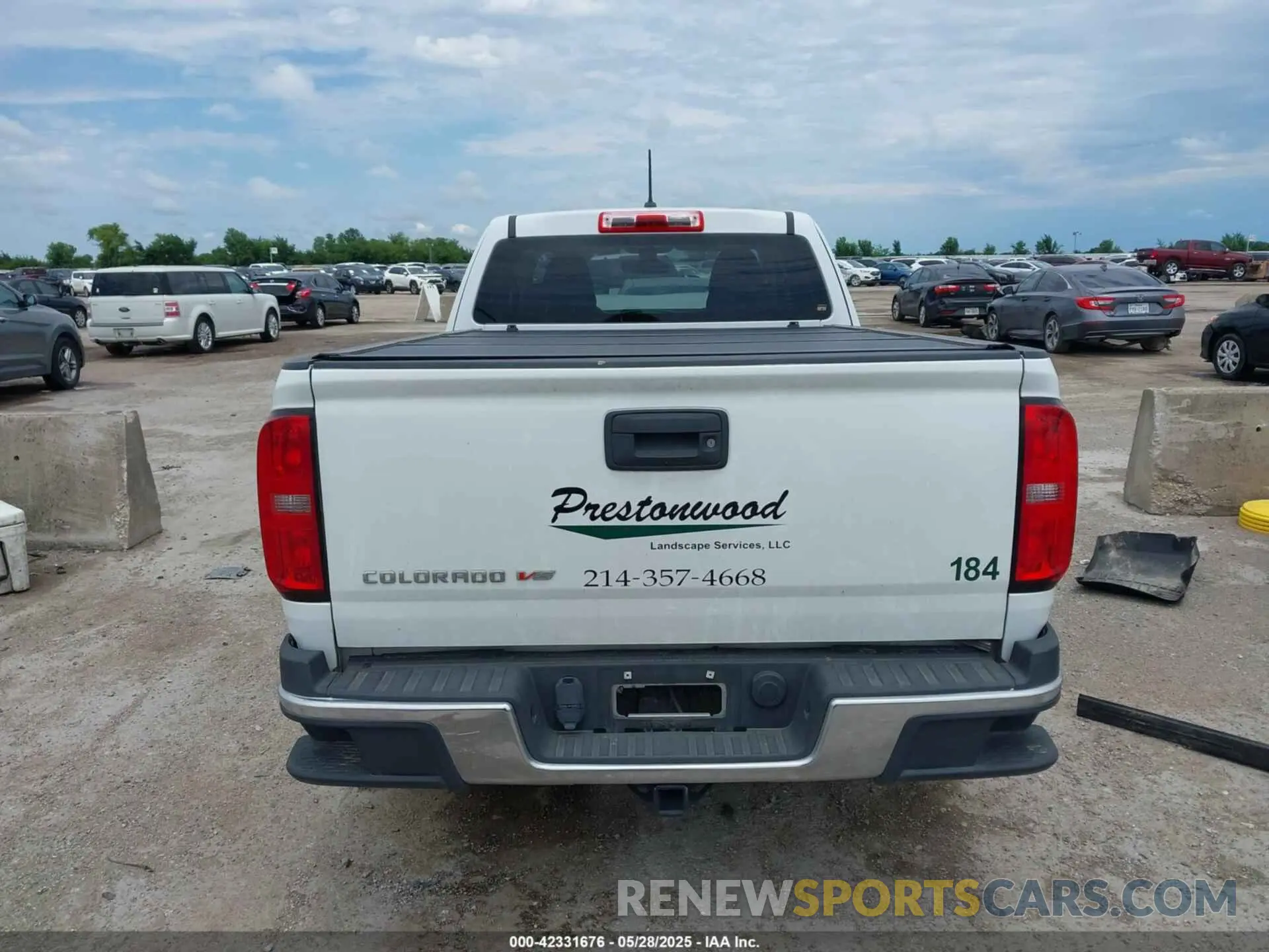 17 Фотография поврежденного автомобиля 1GCHSBEN1L1108302 CHEVROLET COLORADO 2020