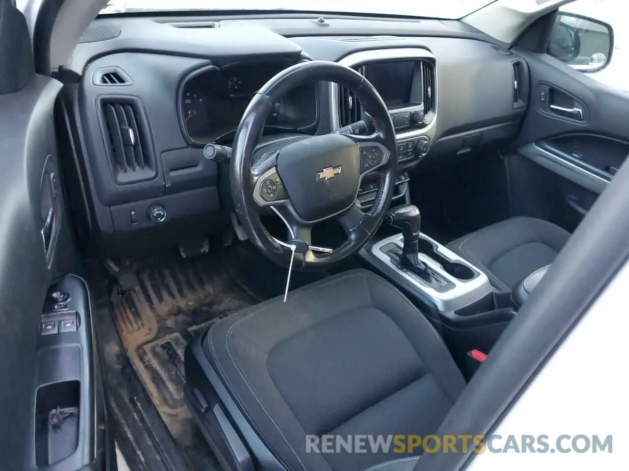8 Фотография поврежденного автомобиля 1GCHSCEA0L1182300 CHEVROLET COLORADO 2020