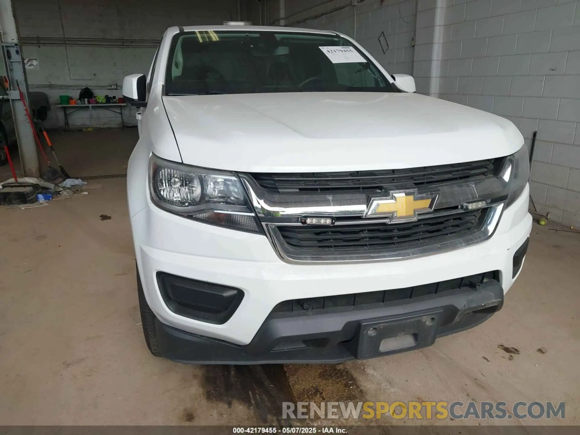 6 Фотография поврежденного автомобиля 1GCHSCEA6L1151049 CHEVROLET COLORADO 2020