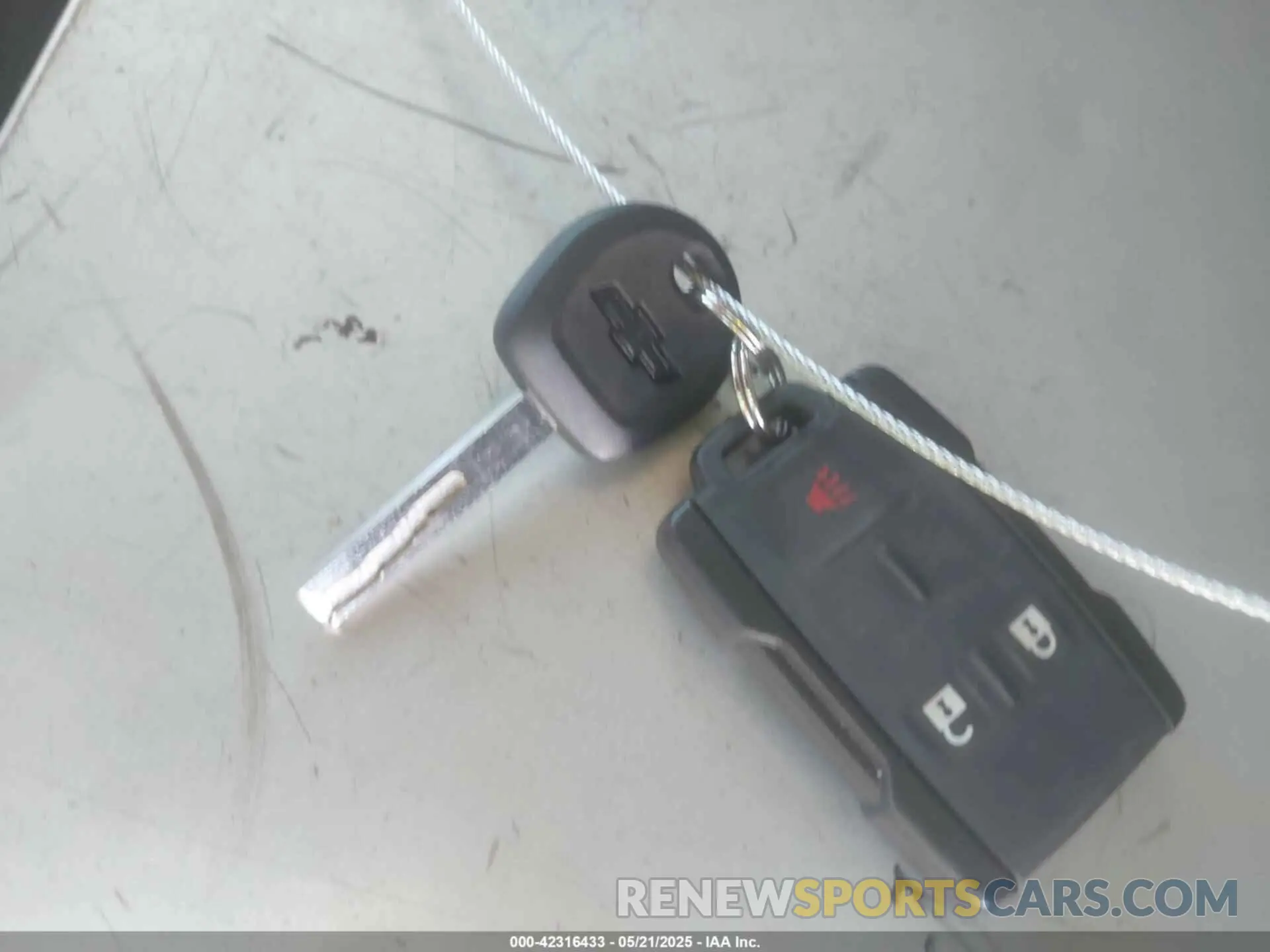 11 Фотография поврежденного автомобиля 1GCHSCEA6L1164528 CHEVROLET COLORADO 2020