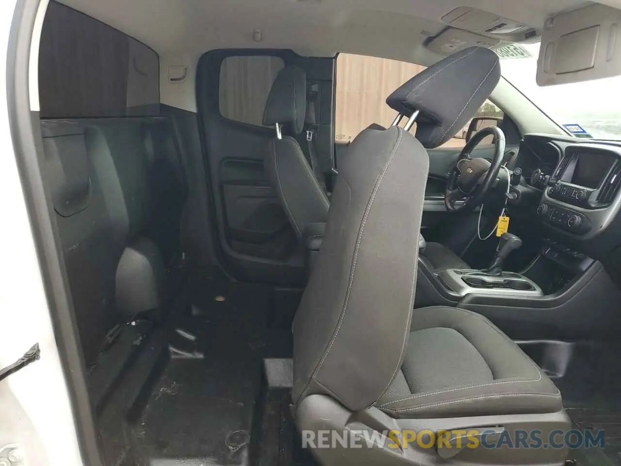10 Photograph of a damaged car 1GCHSCEA7L1166238 CHEVROLET COLORADO 2020